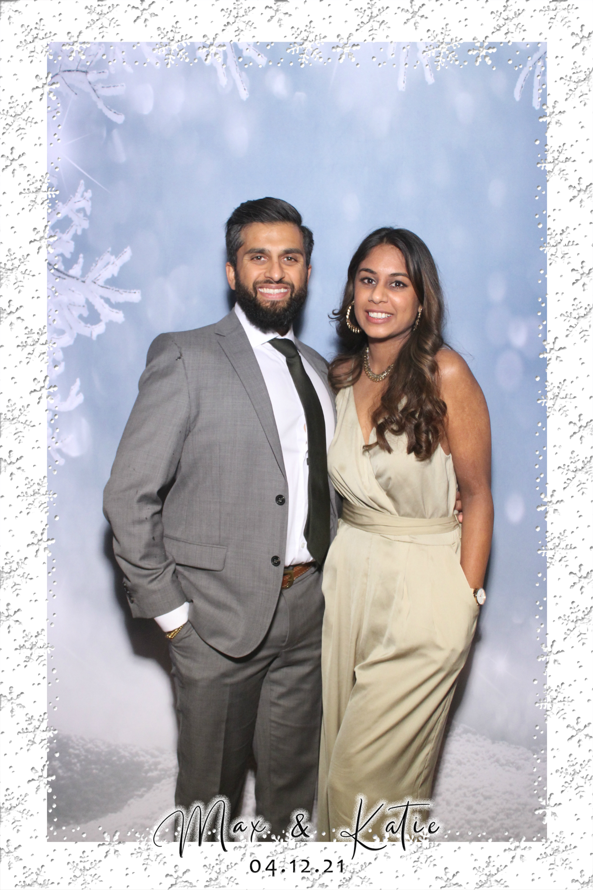 Max and Katie | View more photos from the event at gallery.southwestphotobooths.co.uk/u/SWPB/Max-and-Katie