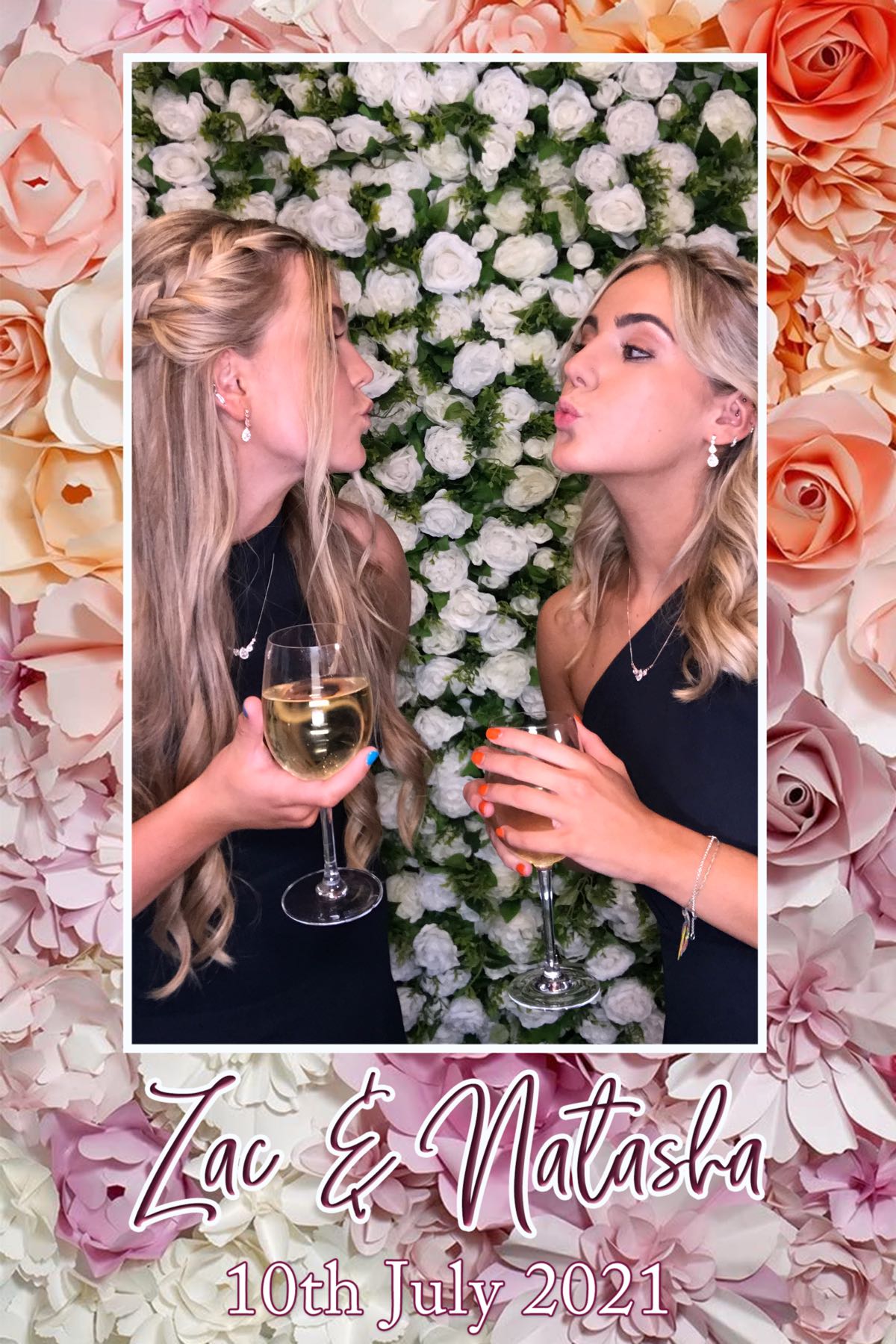 Natasha and Zac | View more photos from the event at gallery.southwestphotobooths.co.uk/u/SWPB/Natasha-and-Zac