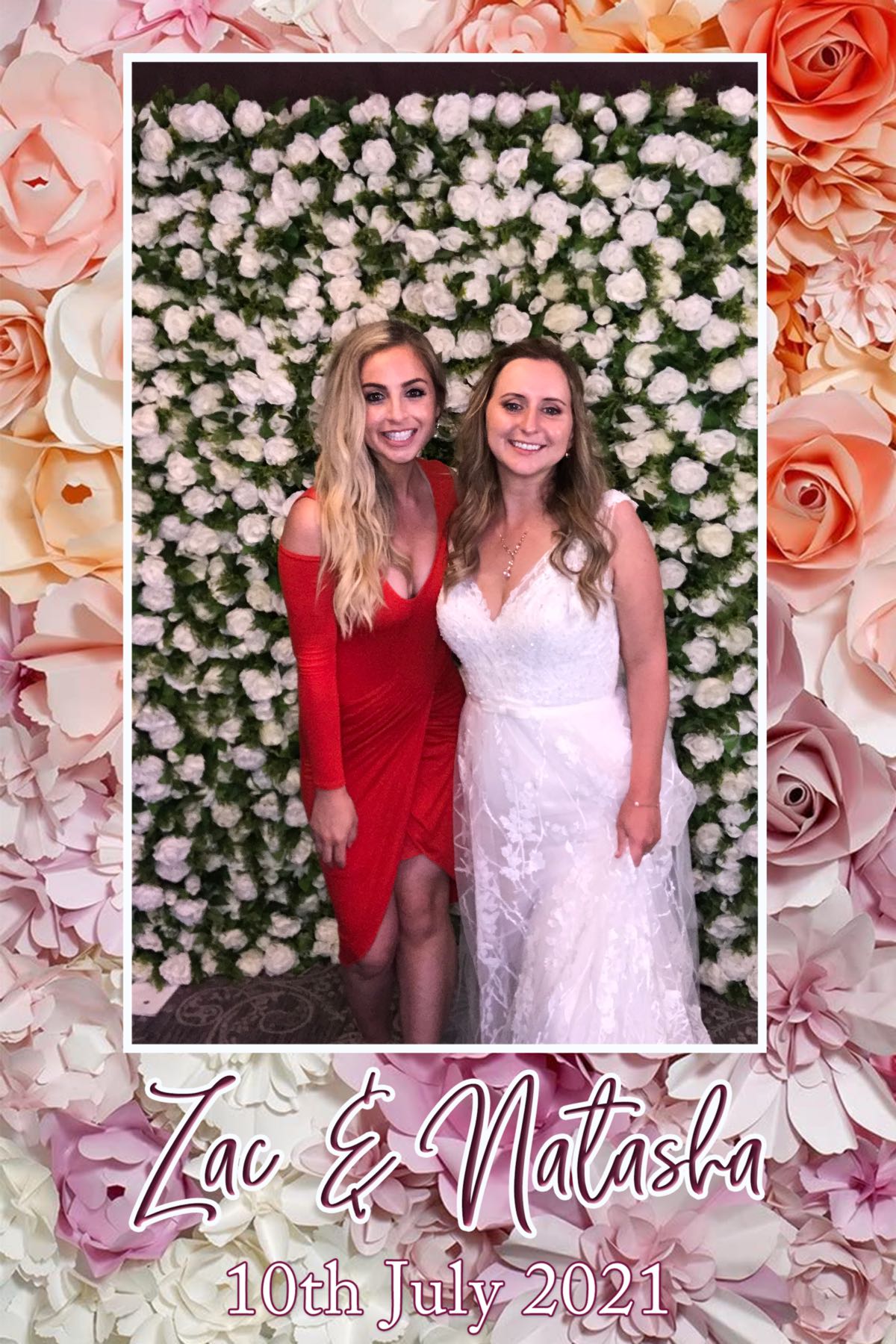 Natasha and Zac | View more photos from the event at gallery.southwestphotobooths.co.uk/u/SWPB/Natasha-and-Zac