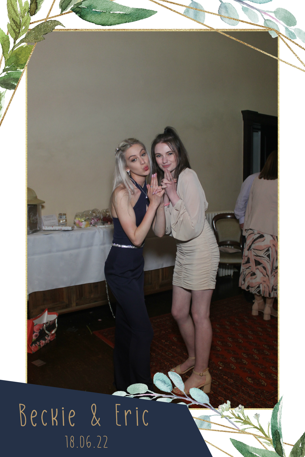 Beckie and Eric | View more photos from the event at gallery.southwestphotobooths.co.uk/u/SWPB/Beckie-and-Eric