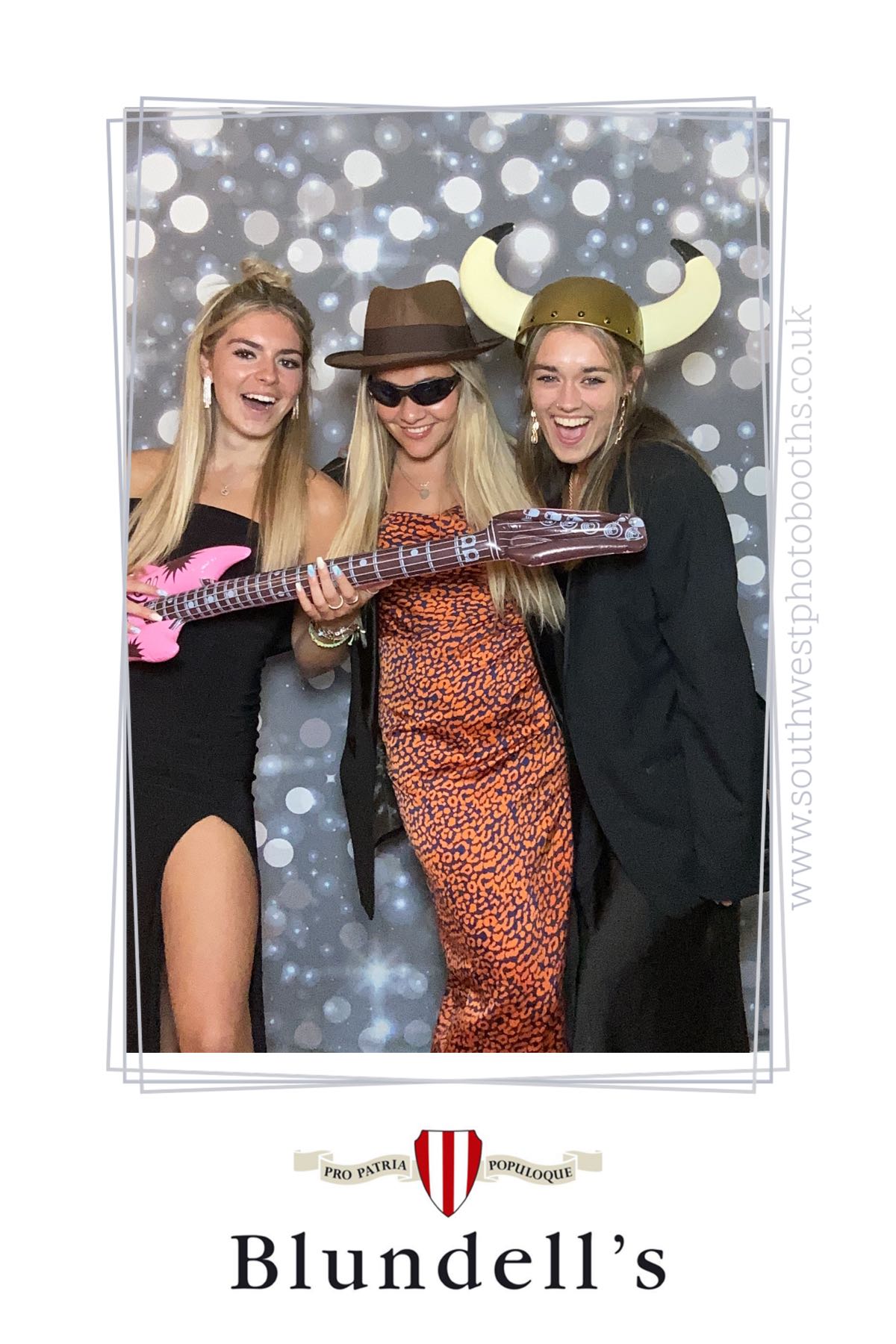 Blundell’s School Leavers Ball | View more photos from the event at gallery.southwestphotobooths.co.uk/u/SWPB/Blundell’s-School-Leavers-Ball