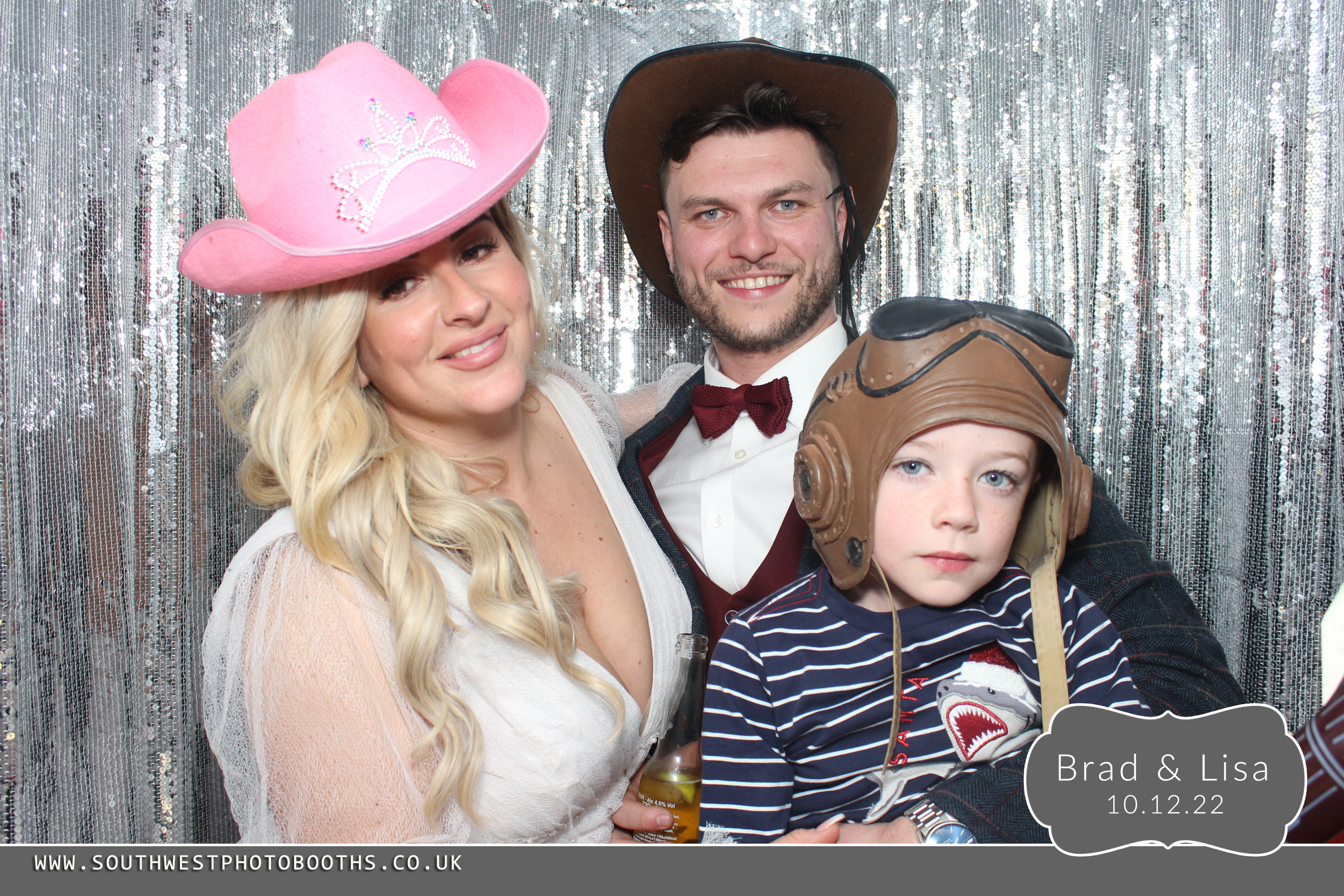 Brad and Lisa | View more photos from the event at gallery.southwestphotobooths.co.uk/u/SWPB/Brad-and-Lisa