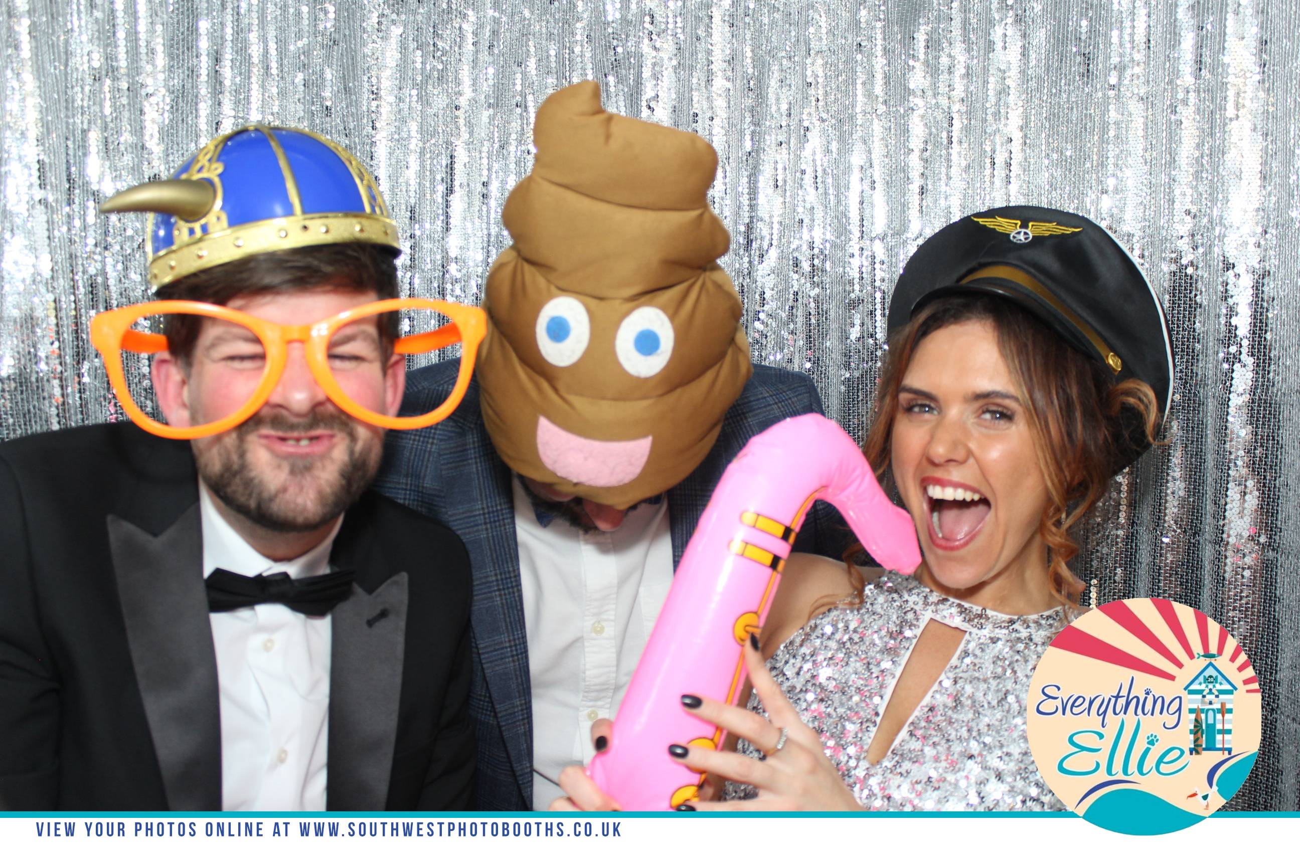 Everything Ellie Ball 2022 | View more photos from the event at gallery.southwestphotobooths.co.uk/u/SWPB/Everything-Ellie-Ball-2022