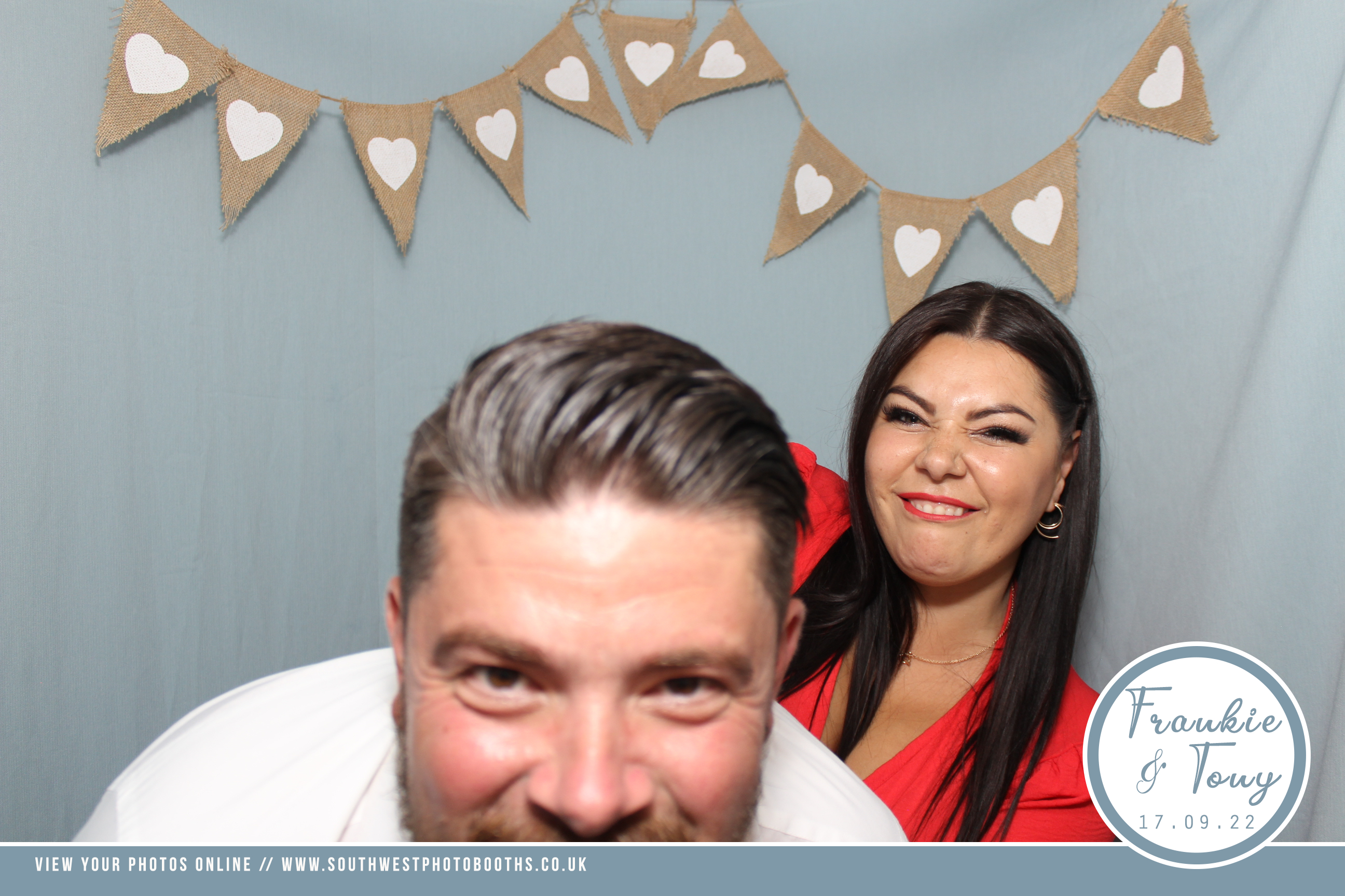 Frankie and Tony | View more photos from the event at gallery.southwestphotobooths.co.uk/u/SWPB/Frankie-and-Tony