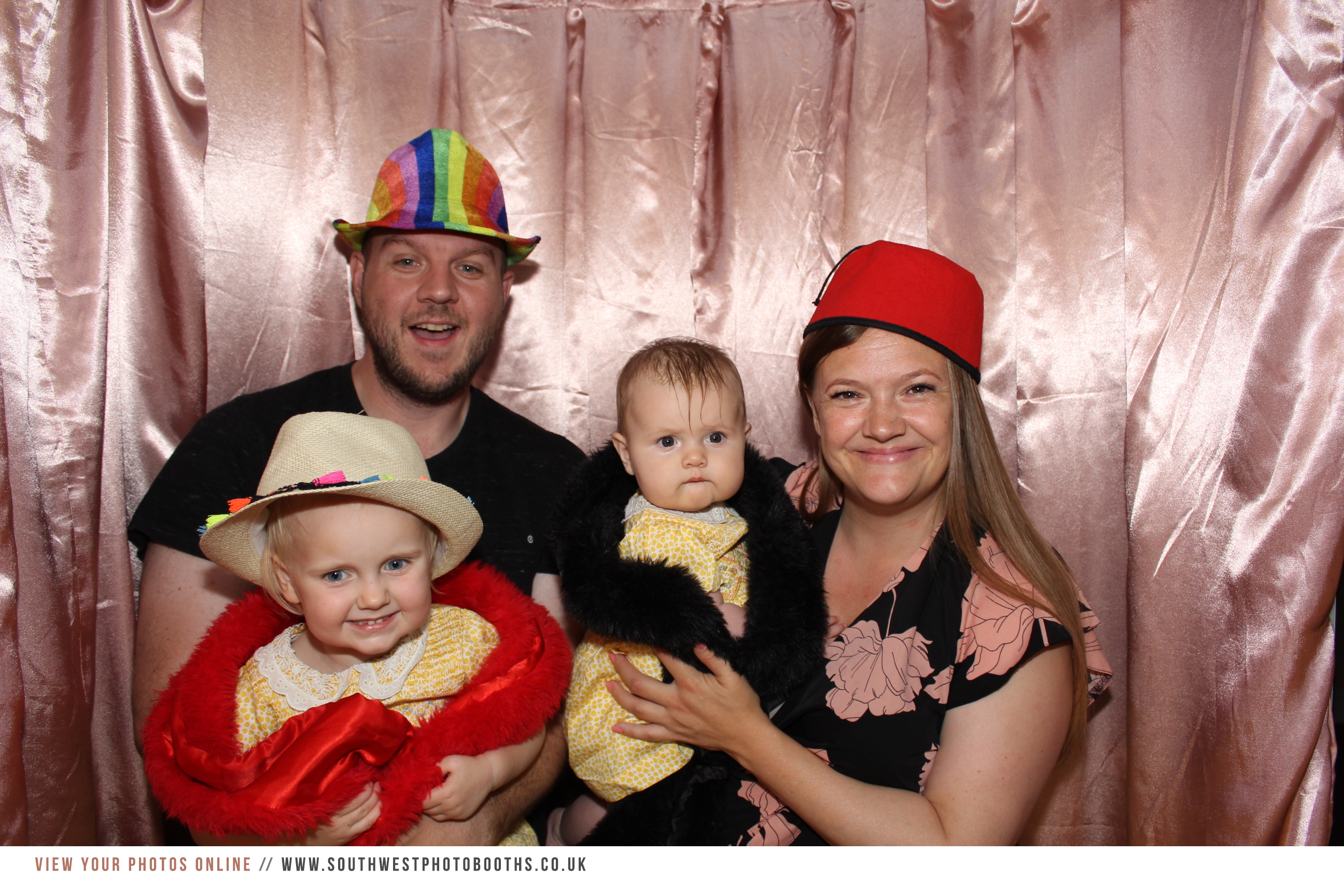 Grace & Martyn | View more photos from the event at gallery.southwestphotobooths.co.uk/u/SWPB/Grace-Martyn