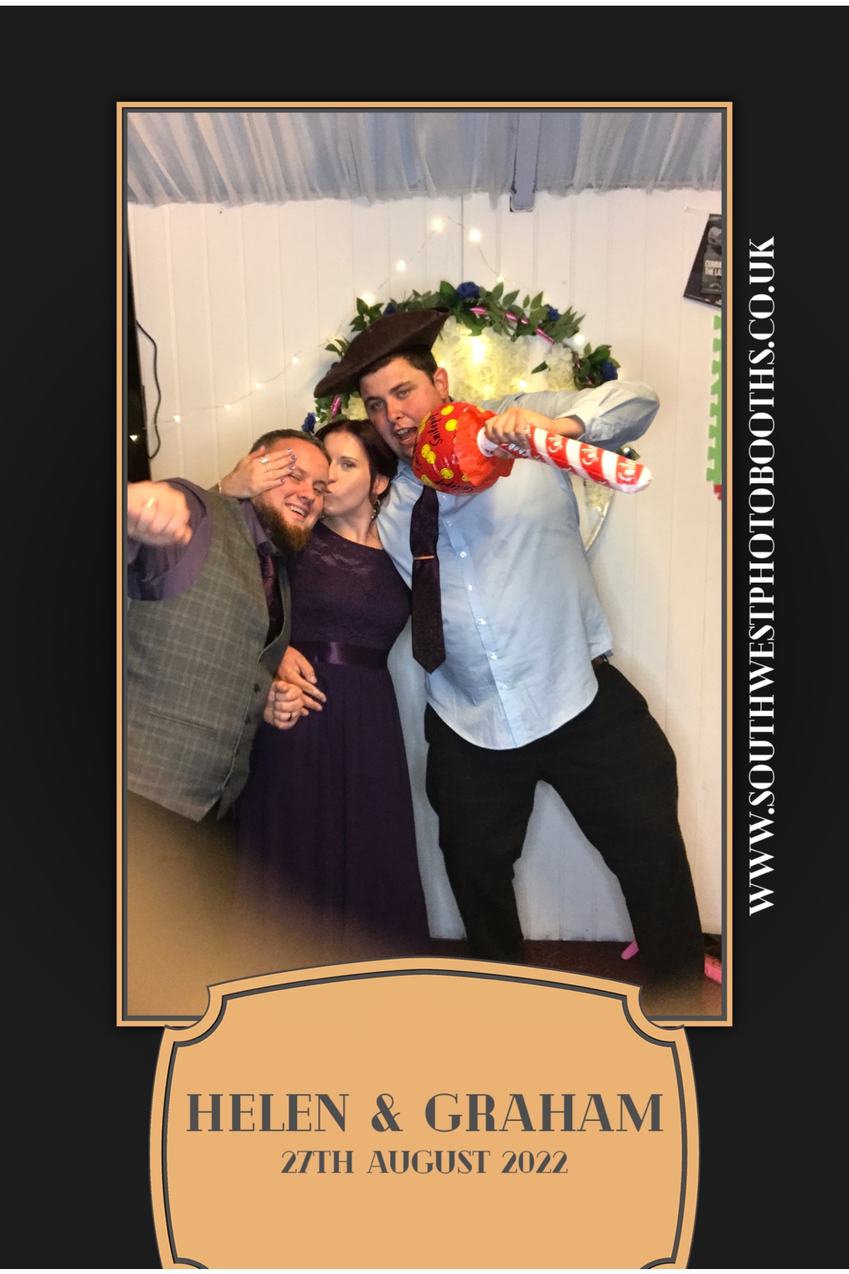 Helen and Graham | View more photos from the event at gallery.southwestphotobooths.co.uk/u/SWPB/Helen-and-Graham