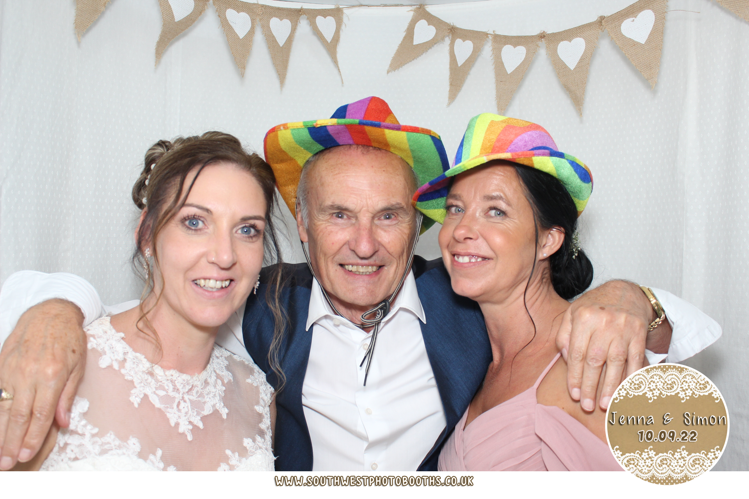 Jenna and Simon | View more photos from the event at gallery.southwestphotobooths.co.uk/u/SWPB/Jenna-and-Simon