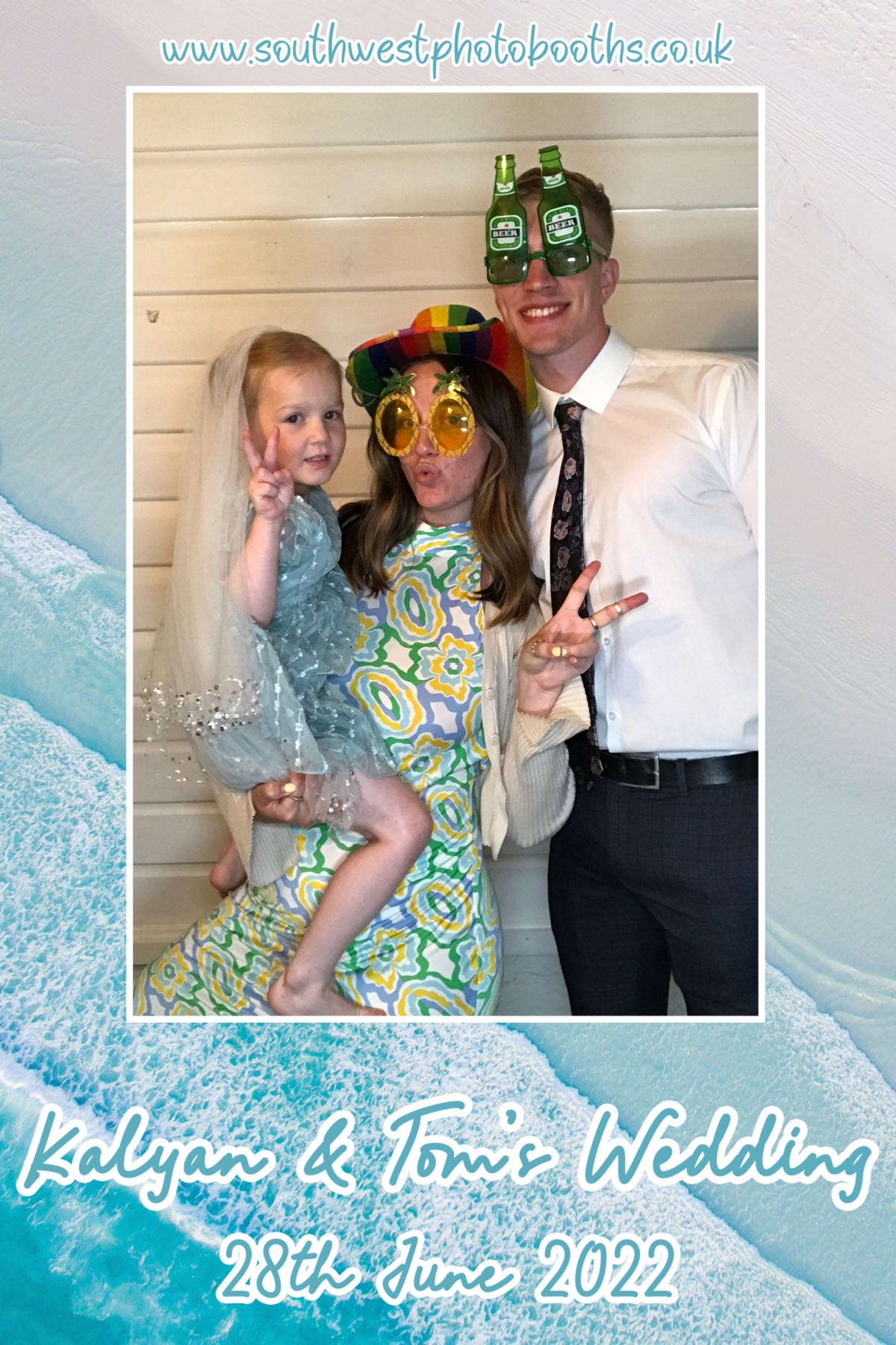 Kalyan and Tom | View more photos from the event at gallery.southwestphotobooths.co.uk/u/SWPB/Kalyan-and-Tom