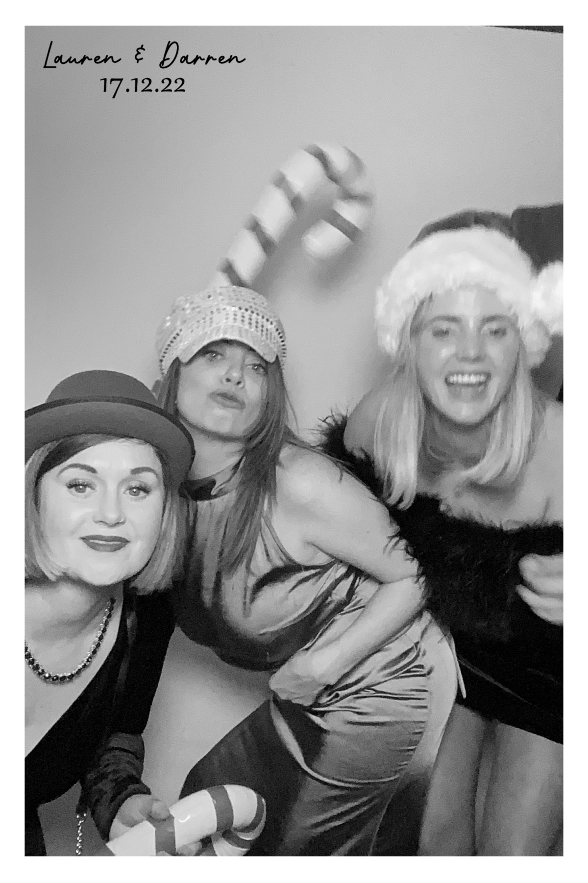 Lauren & Darren’s Wedding | View more photos from the event at gallery.southwestphotobooths.co.uk/u/SWPB/Lauren-Darren’s-Wedding