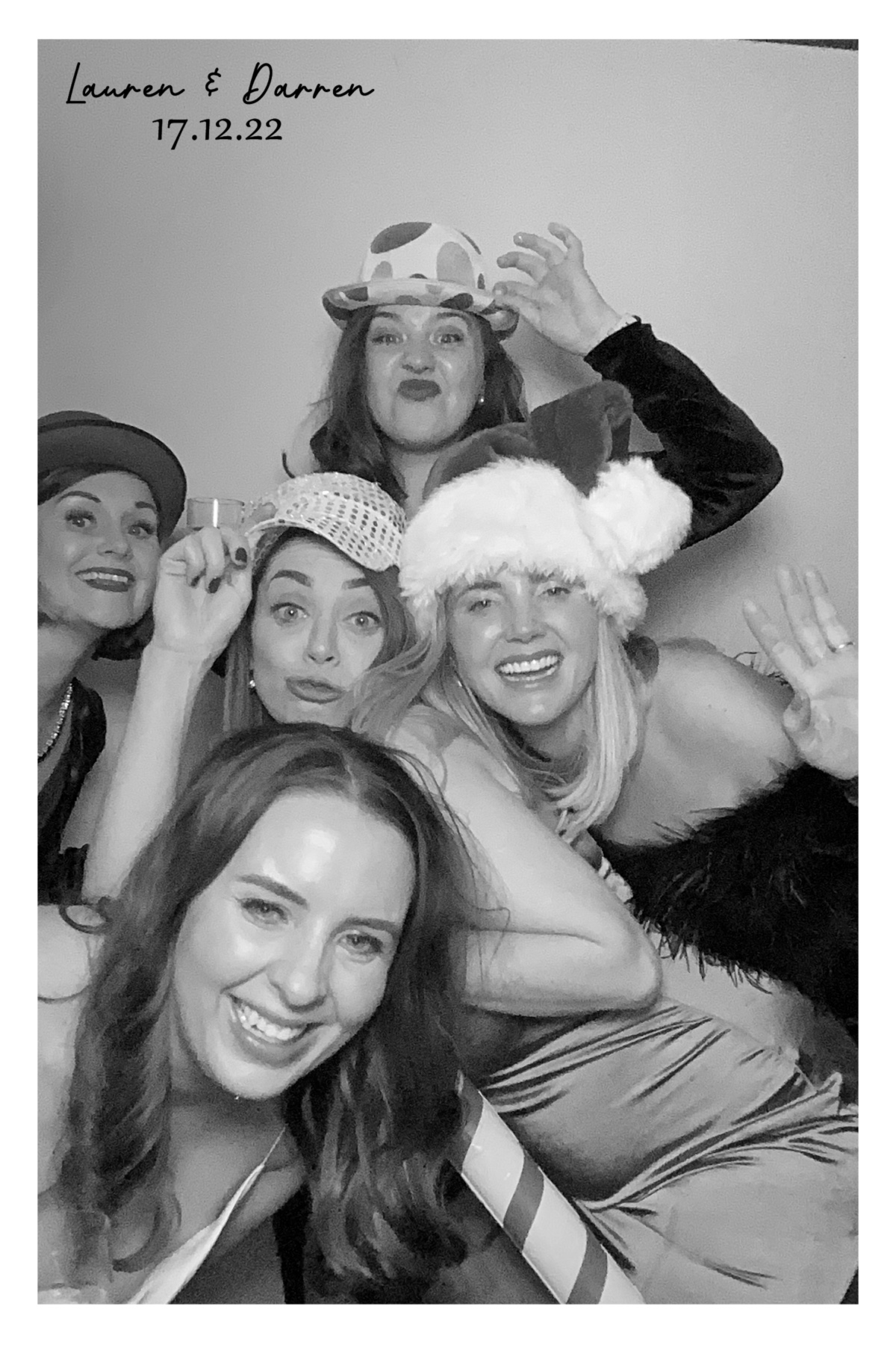 Lauren & Darren’s Wedding | View more photos from the event at gallery.southwestphotobooths.co.uk/u/SWPB/Lauren-Darren’s-Wedding