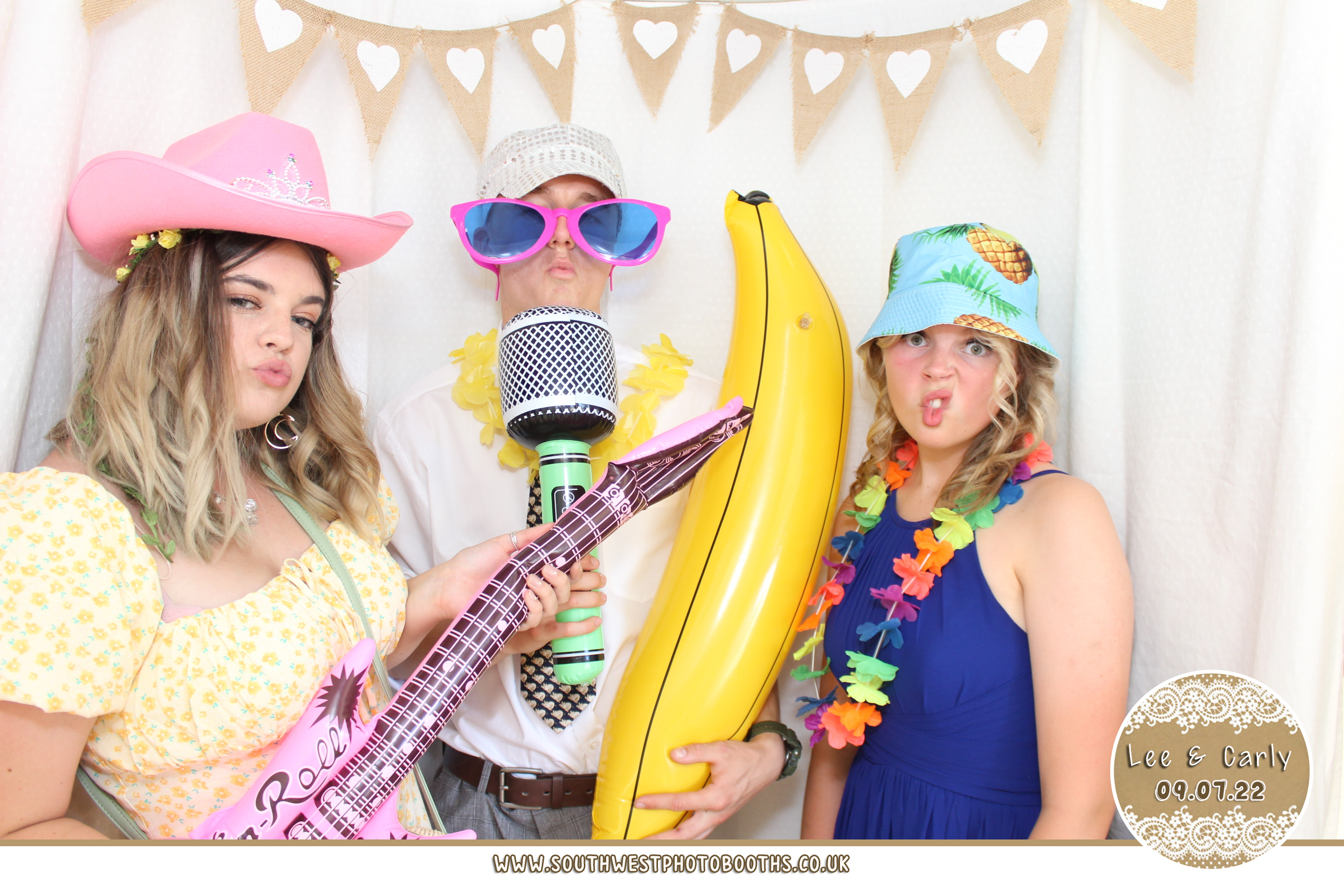 Lee and Carly | View more photos from the event at gallery.southwestphotobooths.co.uk/u/SWPB/Lee-and-Carly