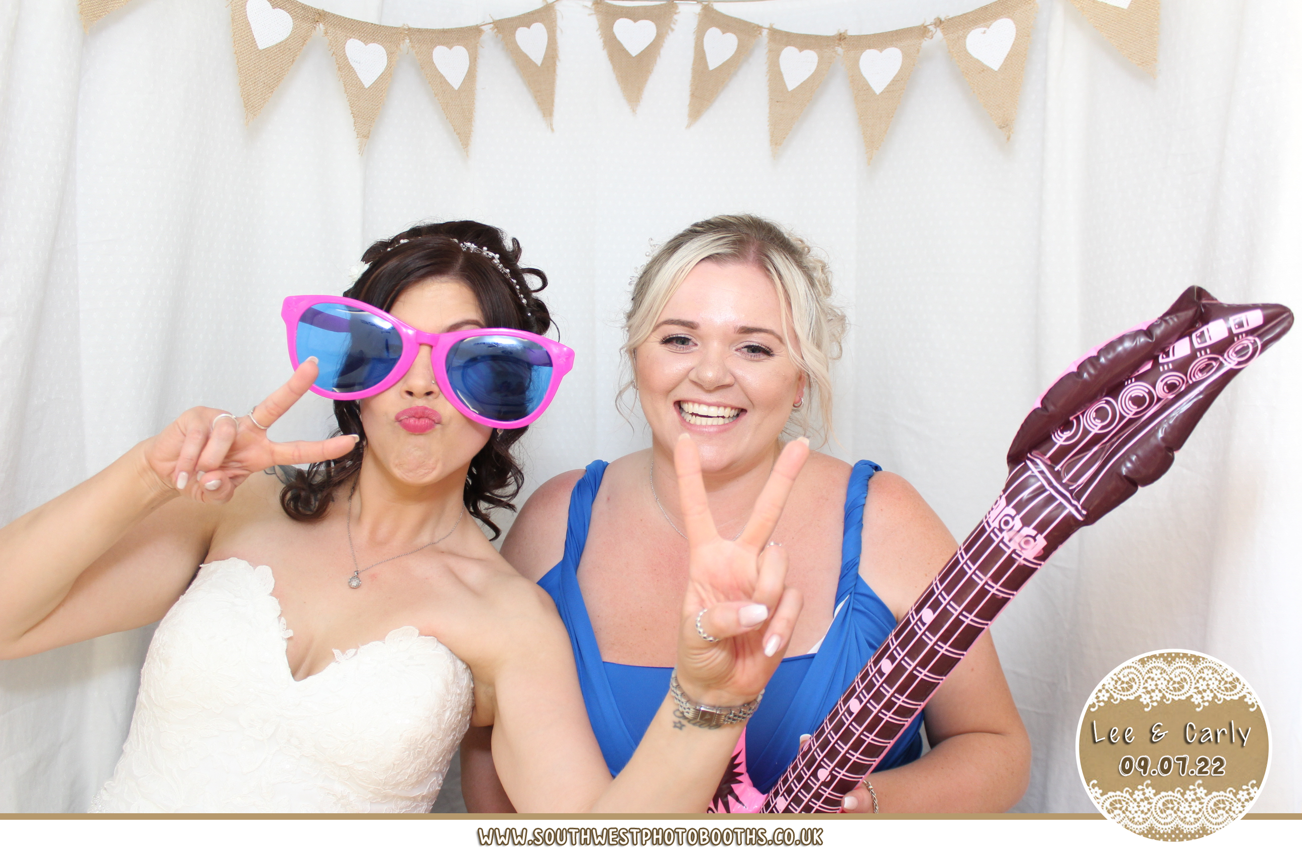 Lee and Carly | View more photos from the event at gallery.southwestphotobooths.co.uk/u/SWPB/Lee-and-Carly
