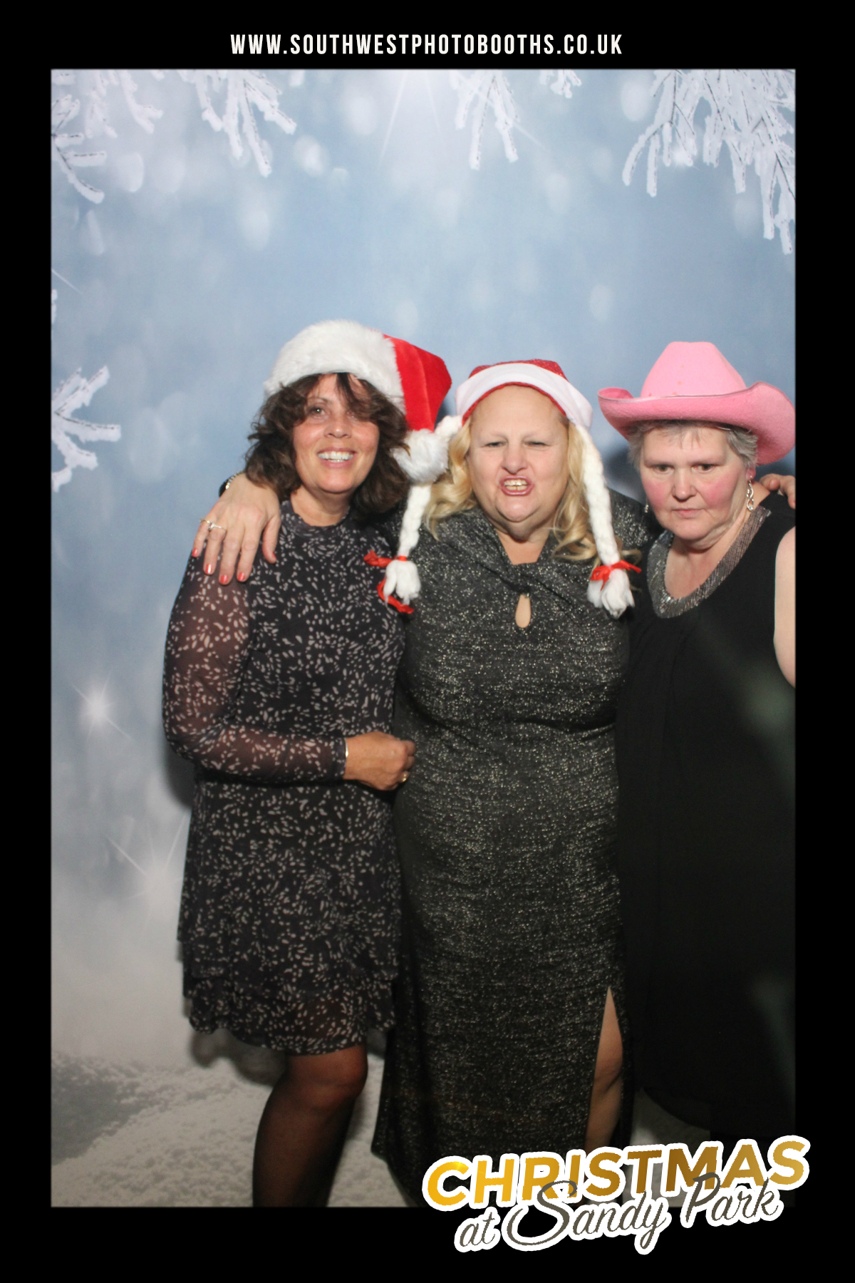 Live Band Christmas Party Night 10th December | View more photos from the event at gallery.southwestphotobooths.co.uk/u/SWPB/Live-Band-Christmas-Party-Night-10th-December
