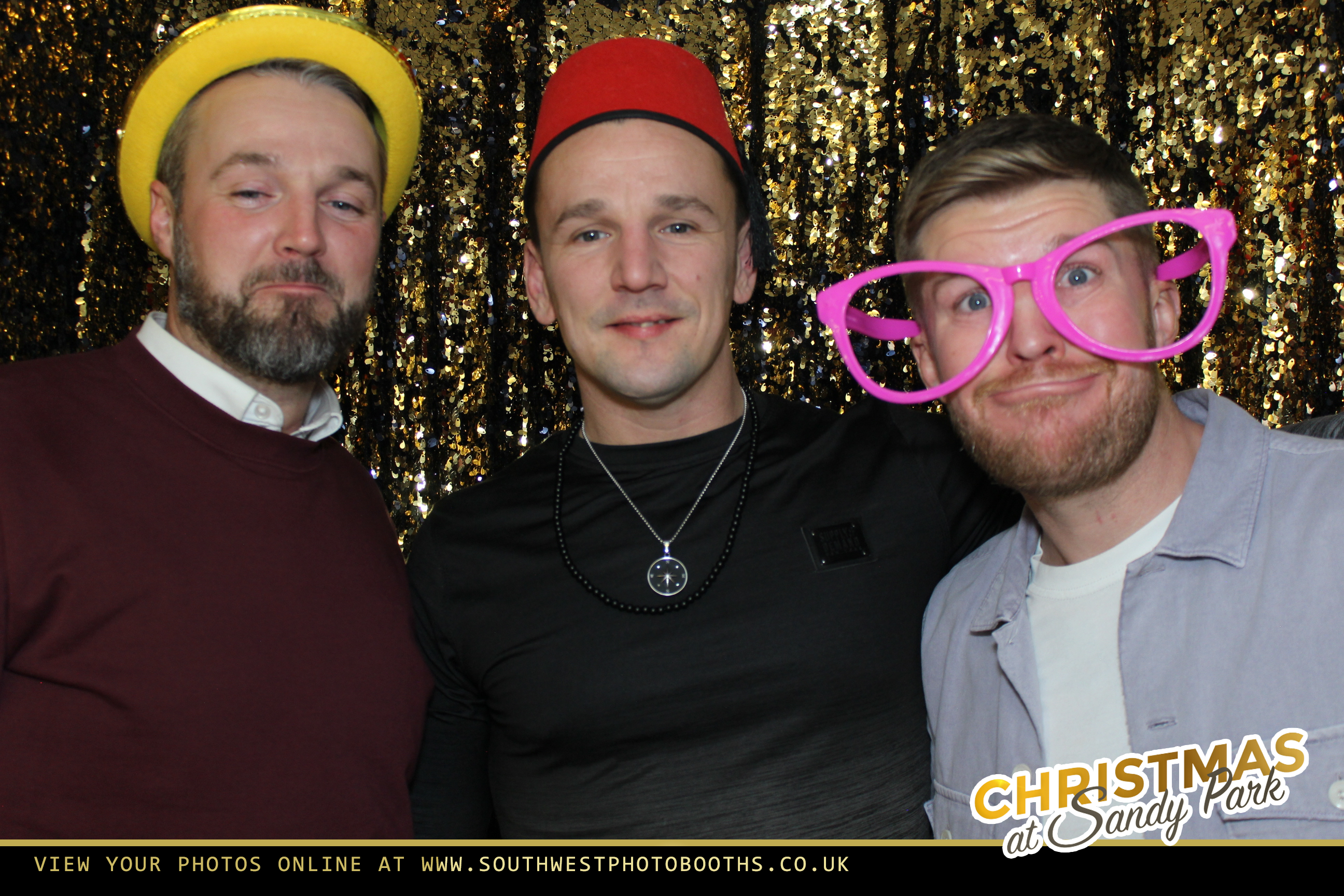 Live Band Christmas Party Night 16th December | View more photos from the event at gallery.southwestphotobooths.co.uk/u/SWPB/Live-Band-Christmas-Party-Night-16th-December