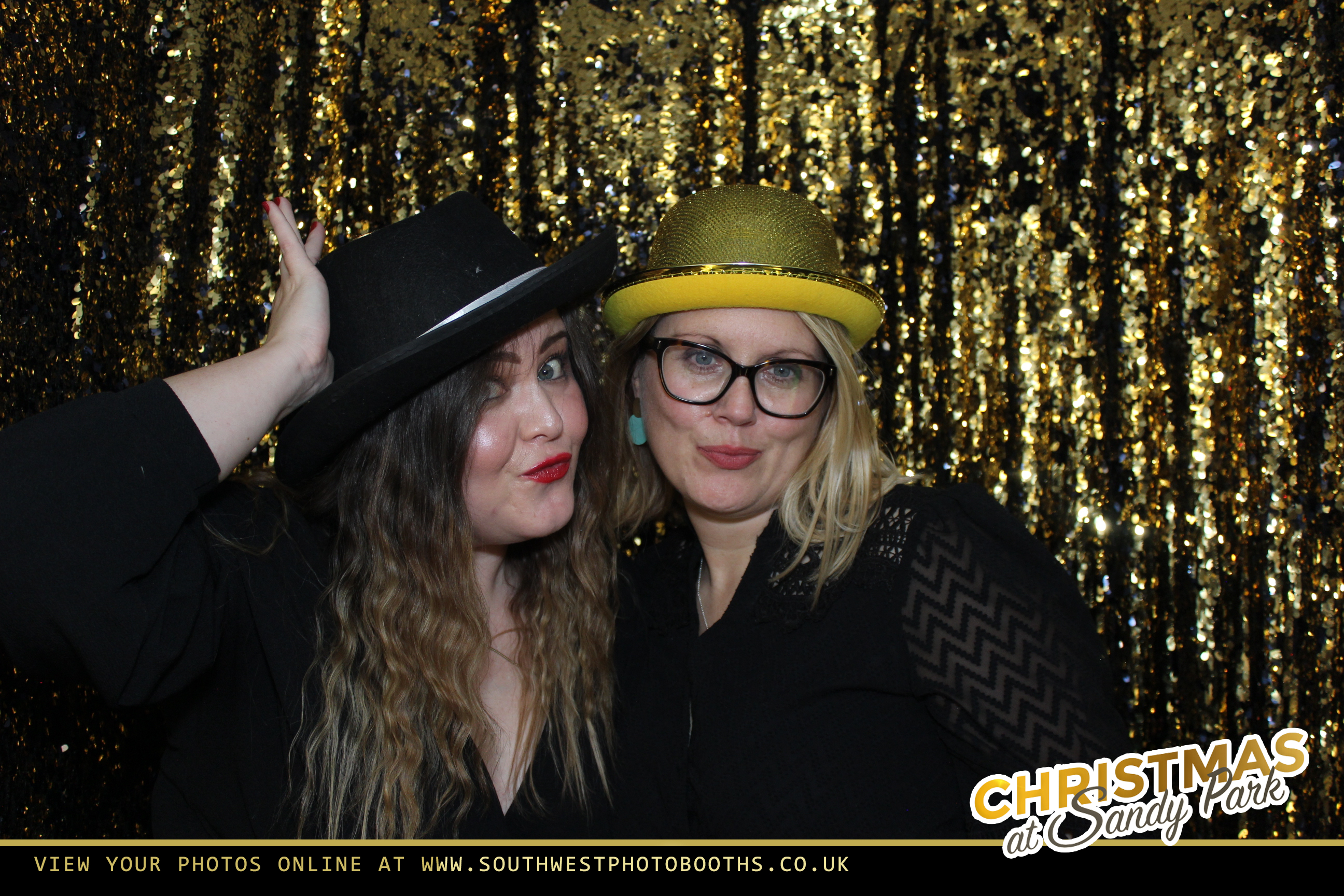 Live Band Christmas Party Night 16th December | View more photos from the event at gallery.southwestphotobooths.co.uk/u/SWPB/Live-Band-Christmas-Party-Night-16th-December