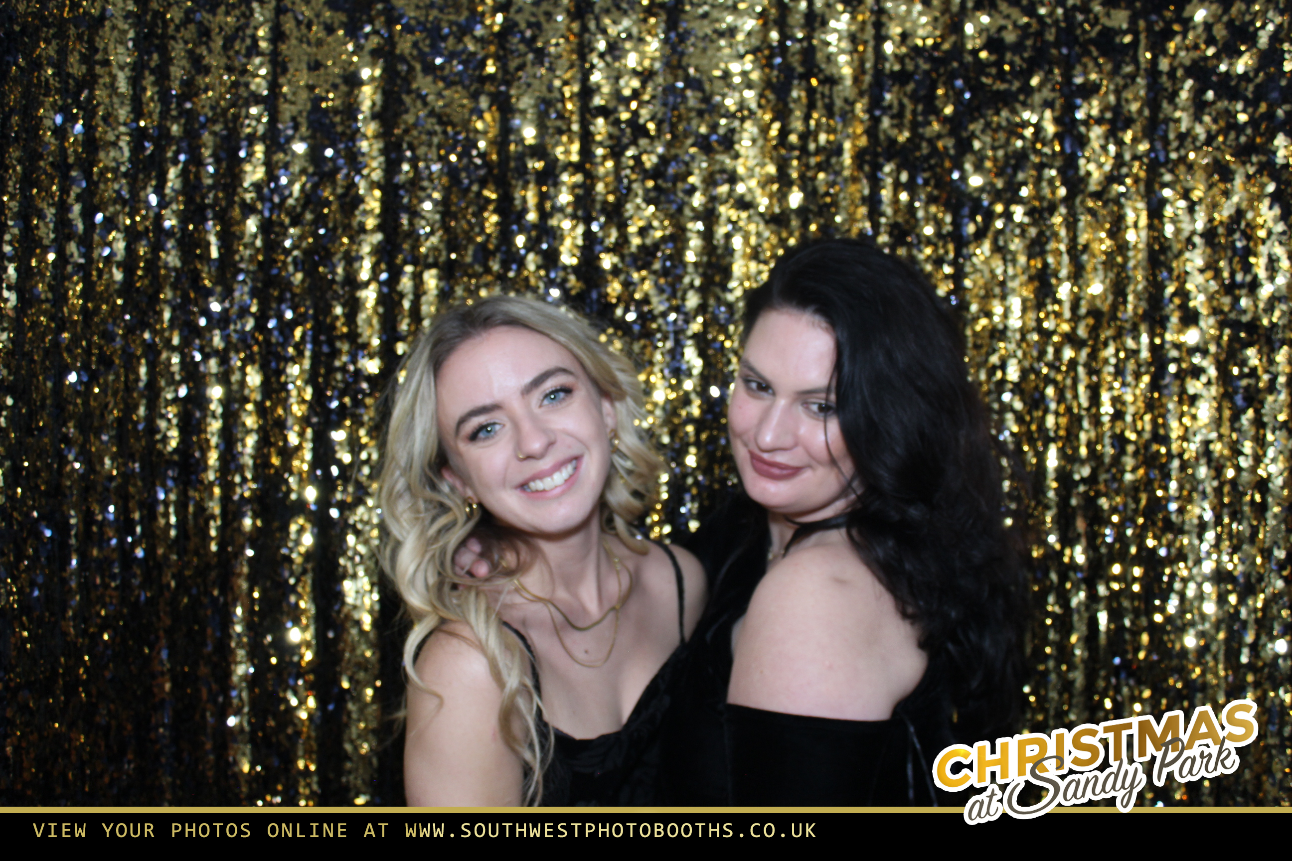 Live Band Christmas Party Night 2nd December | View more photos from the event at gallery.southwestphotobooths.co.uk/u/SWPB/Live-Band-Christmas-Party-Night-2nd-December