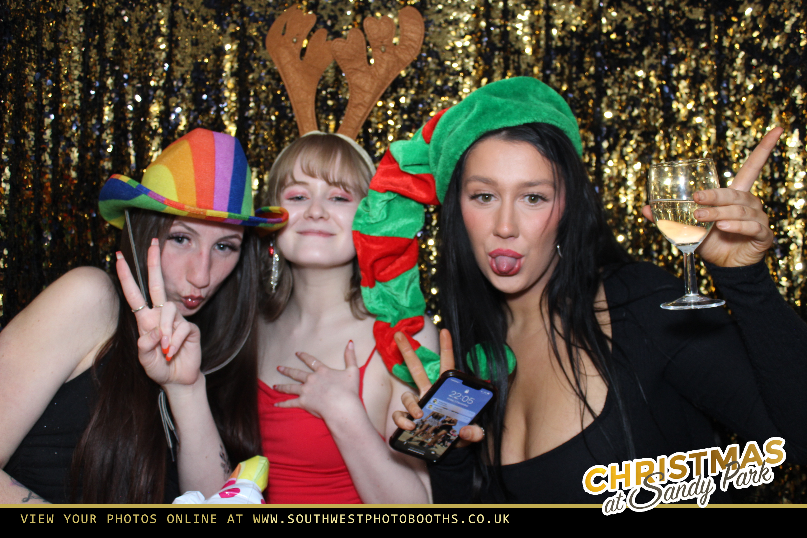 Live Band Christmas Party Night 2nd December | View more photos from the event at gallery.southwestphotobooths.co.uk/u/SWPB/Live-Band-Christmas-Party-Night-2nd-December