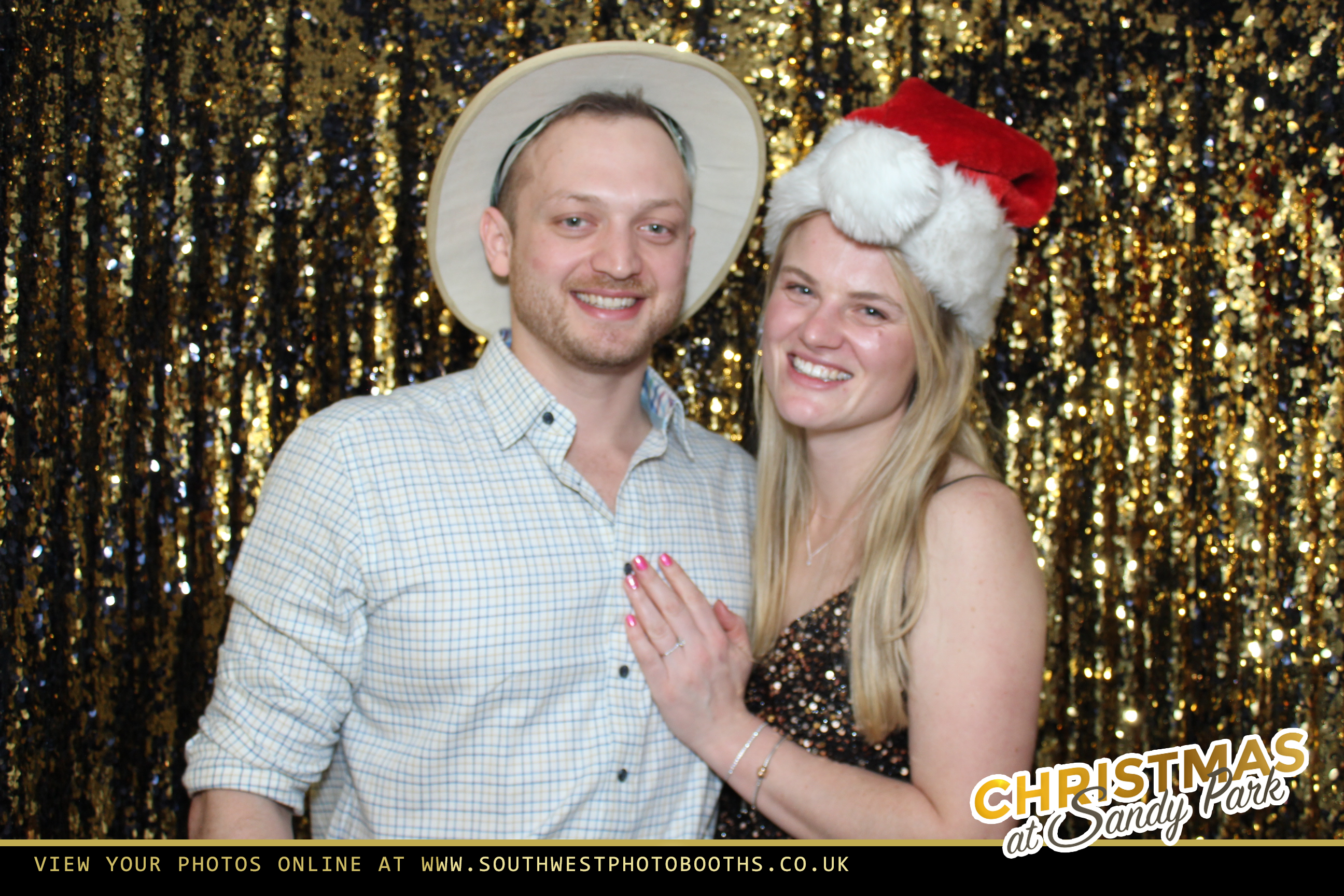 Live Band Christmas Party Night 2nd December | View more photos from the event at gallery.southwestphotobooths.co.uk/u/SWPB/Live-Band-Christmas-Party-Night-2nd-December