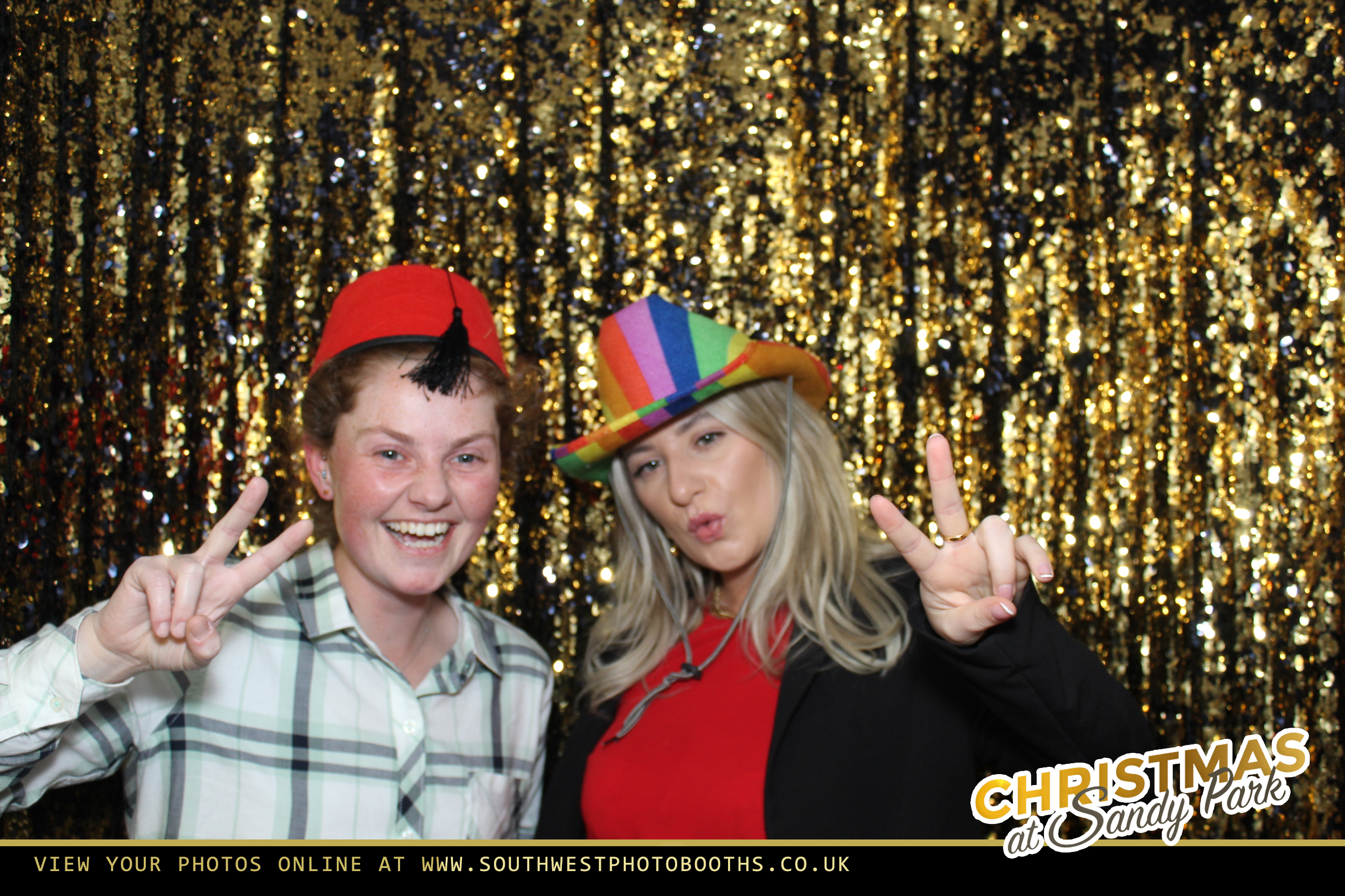Live Band Christmas Party Night 2nd December | View more photos from the event at gallery.southwestphotobooths.co.uk/u/SWPB/Live-Band-Christmas-Party-Night-2nd-December