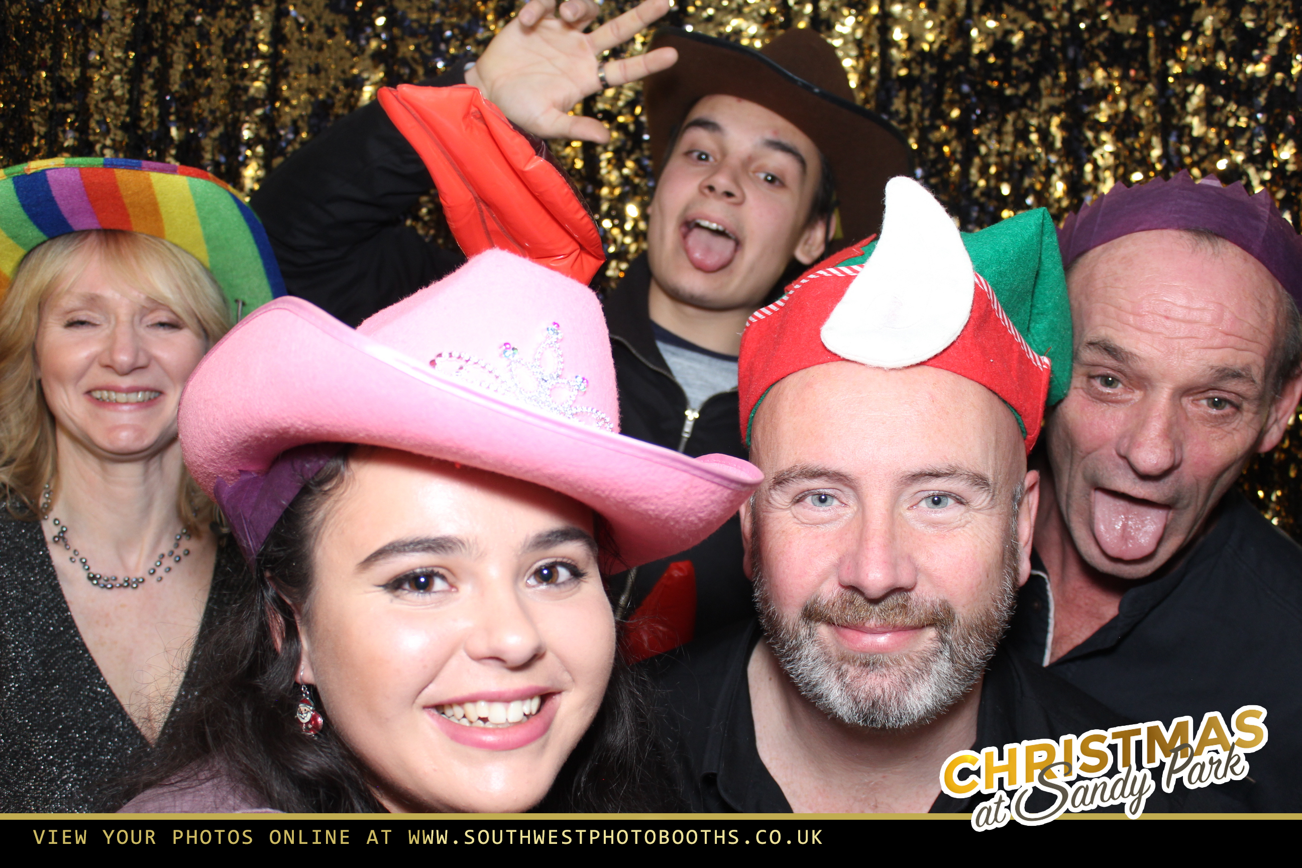 Live Band Christmas Party Night 2nd December | View more photos from the event at gallery.southwestphotobooths.co.uk/u/SWPB/Live-Band-Christmas-Party-Night-2nd-December