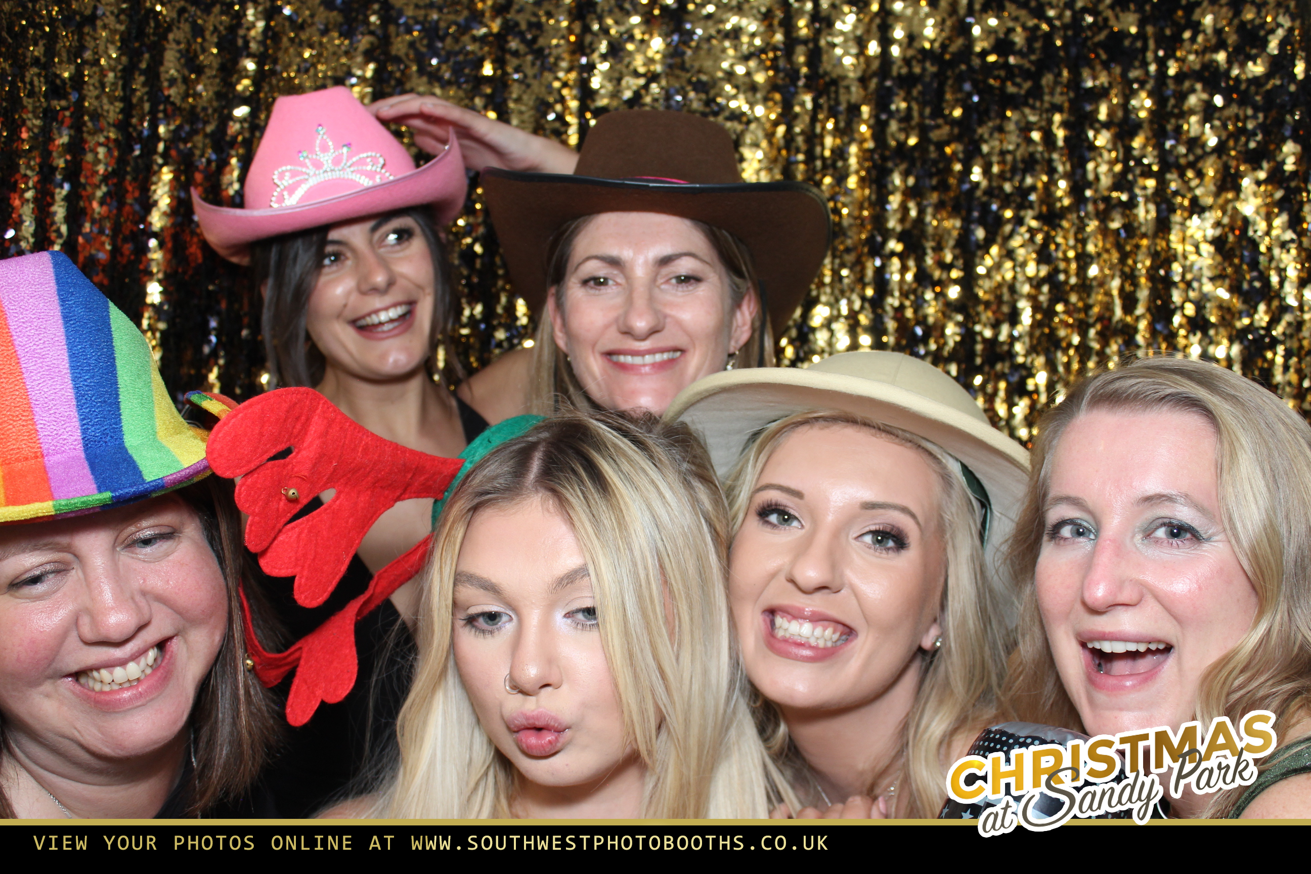 Live Band Christmas Party Night 2nd December | View more photos from the event at gallery.southwestphotobooths.co.uk/u/SWPB/Live-Band-Christmas-Party-Night-2nd-December