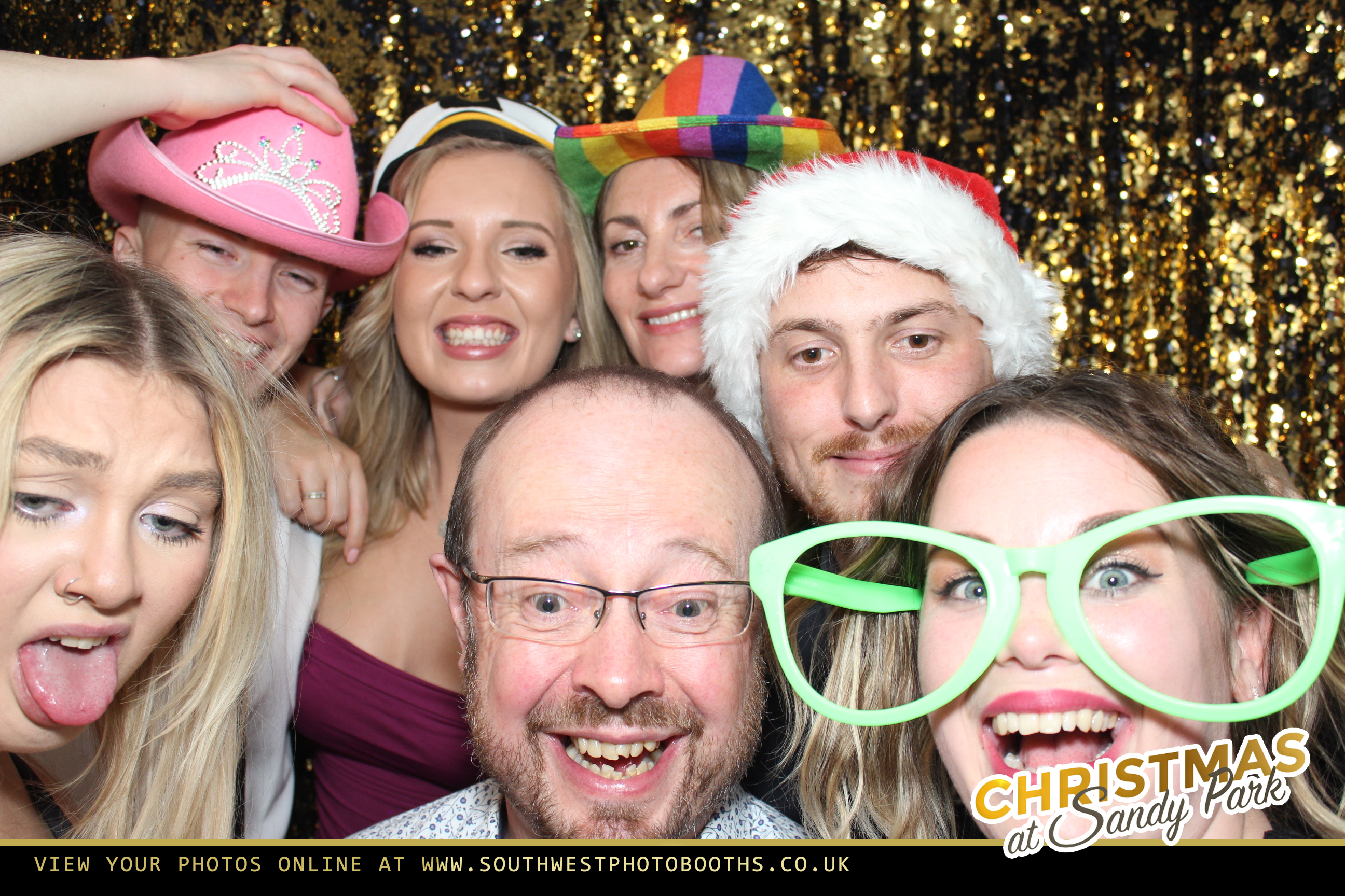 Live Band Christmas Party Night 2nd December | View more photos from the event at gallery.southwestphotobooths.co.uk/u/SWPB/Live-Band-Christmas-Party-Night-2nd-December