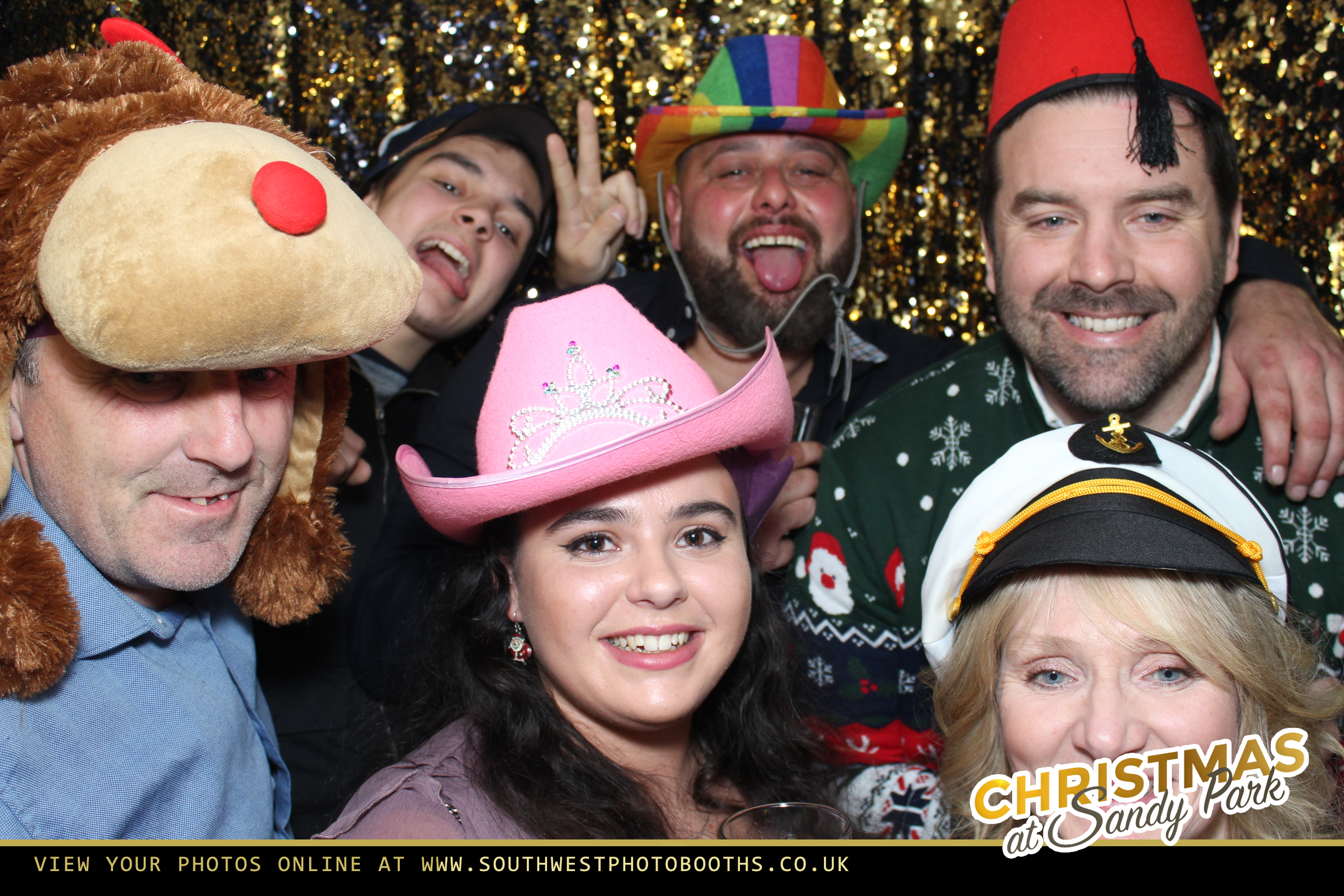 Live Band Christmas Party Night 2nd December | View more photos from the event at gallery.southwestphotobooths.co.uk/u/SWPB/Live-Band-Christmas-Party-Night-2nd-December