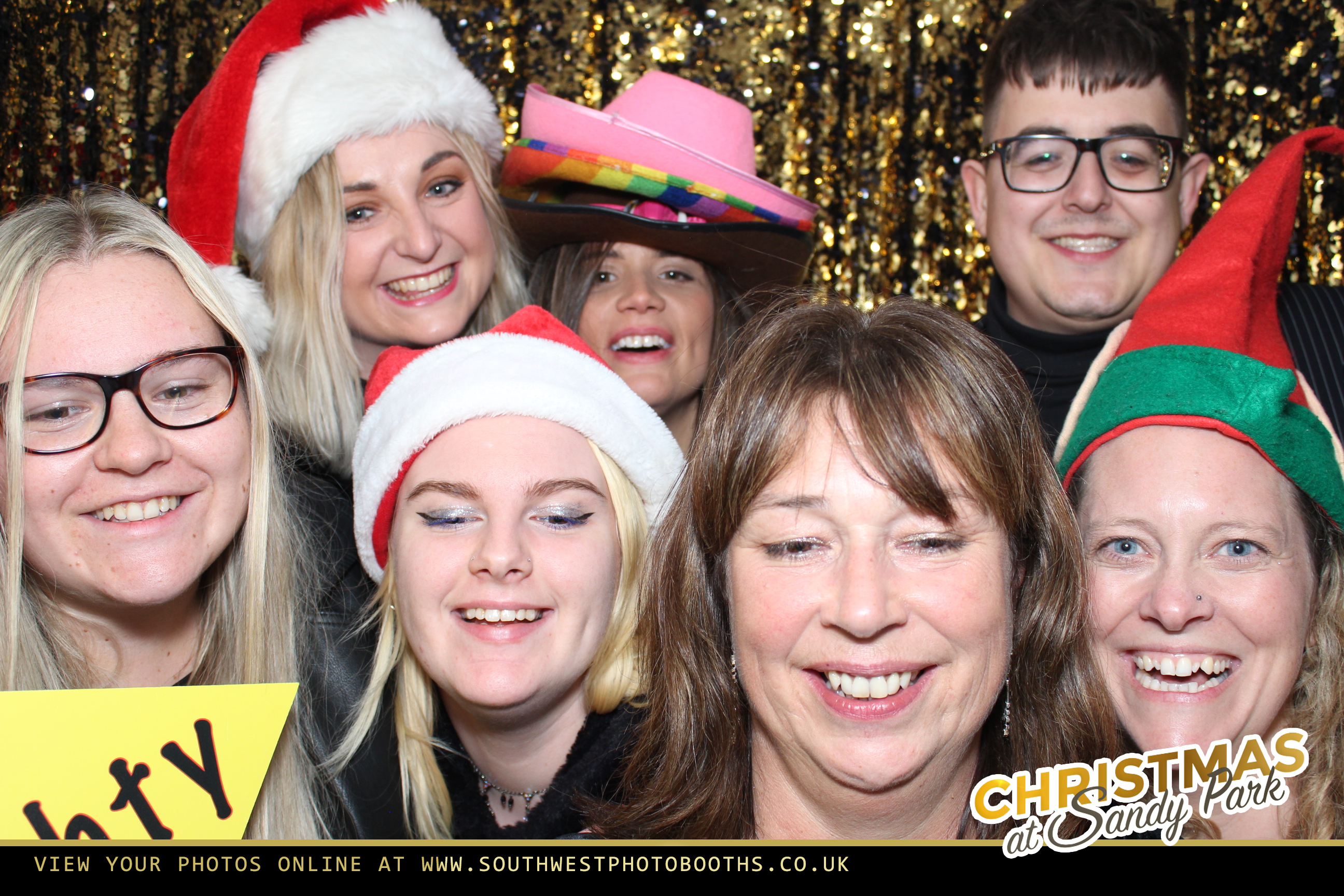 Live Band Christmas Party Night 2nd December | View more photos from the event at gallery.southwestphotobooths.co.uk/u/SWPB/Live-Band-Christmas-Party-Night-2nd-December