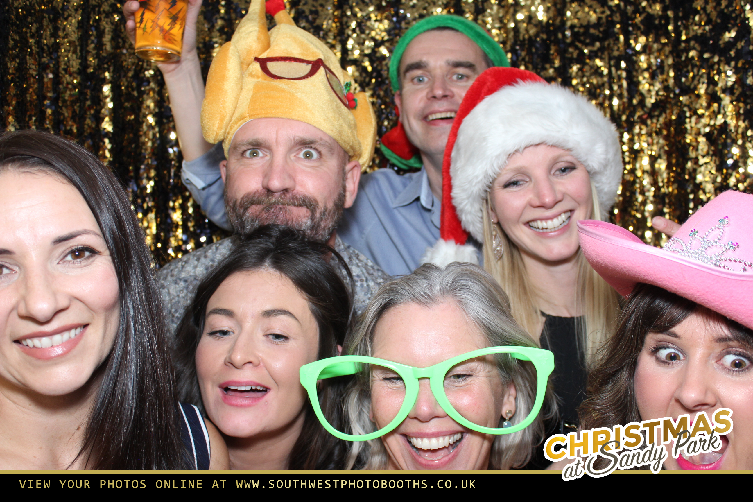 Live Band Christmas Party Night 2nd December | View more photos from the event at gallery.southwestphotobooths.co.uk/u/SWPB/Live-Band-Christmas-Party-Night-2nd-December