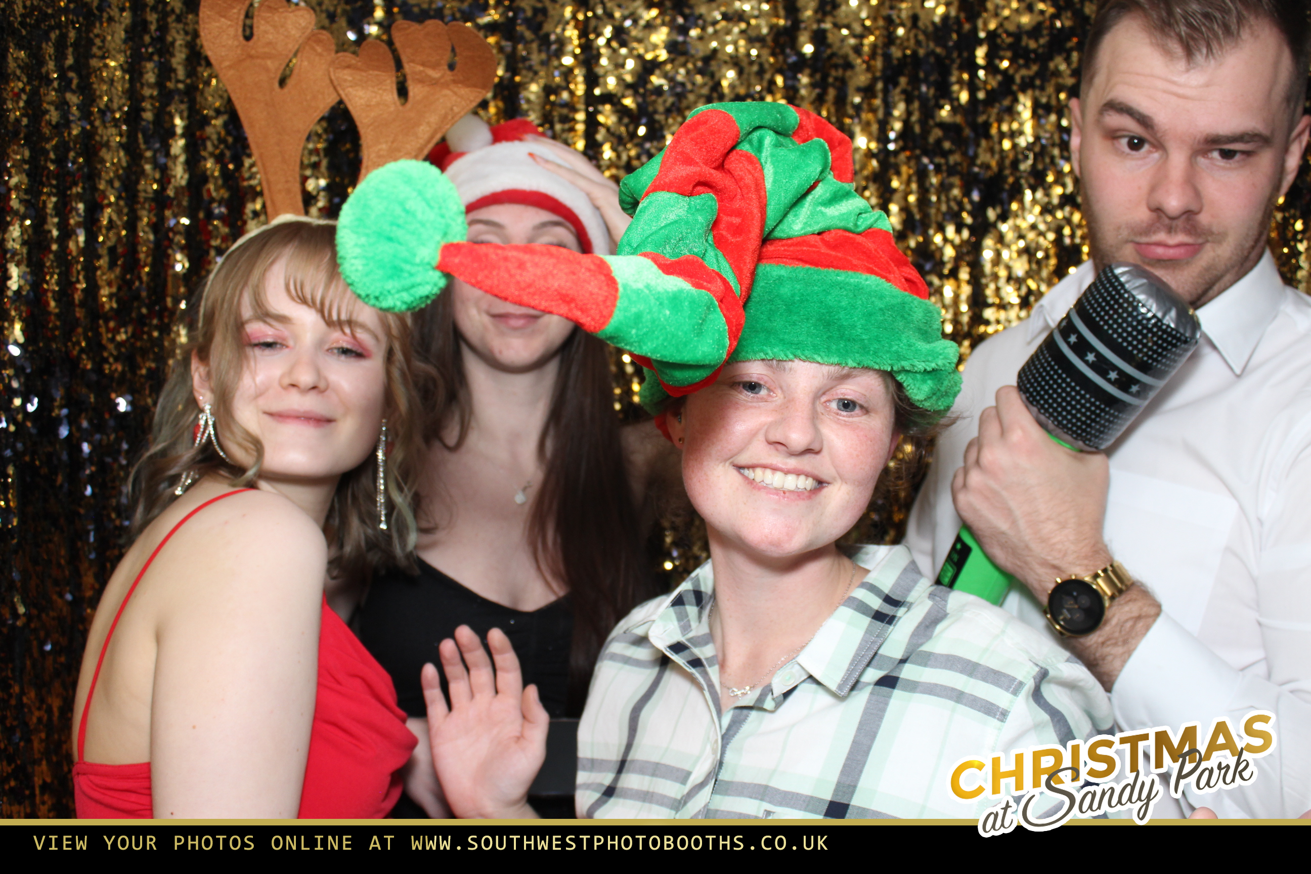 Live Band Christmas Party Night 2nd December | View more photos from the event at gallery.southwestphotobooths.co.uk/u/SWPB/Live-Band-Christmas-Party-Night-2nd-December