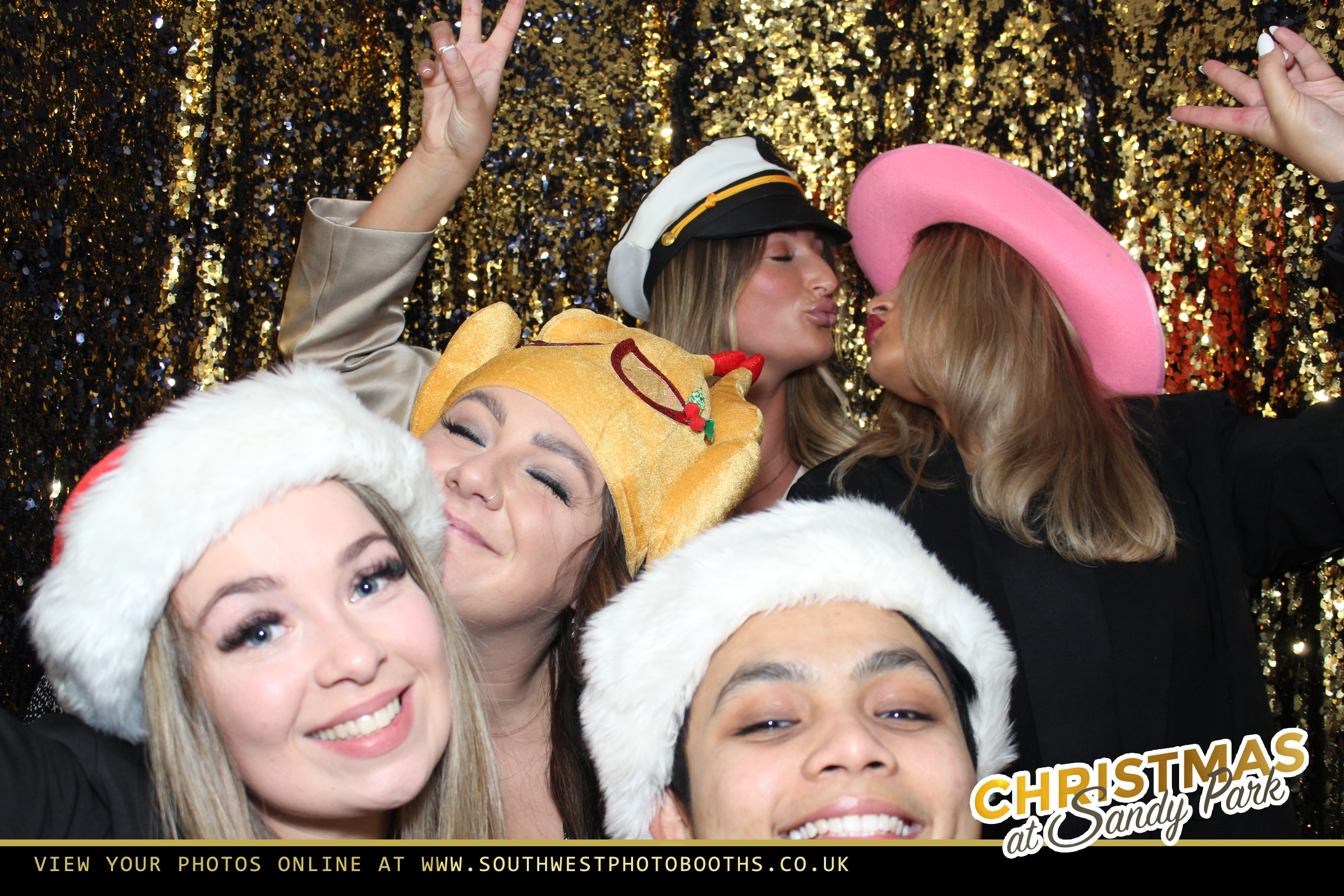 Live Band Christmas Party Night 3rd December | View more photos from the event at gallery.southwestphotobooths.co.uk/u/SWPB/Live-Band-Christmas-Party-Night-3rd-December