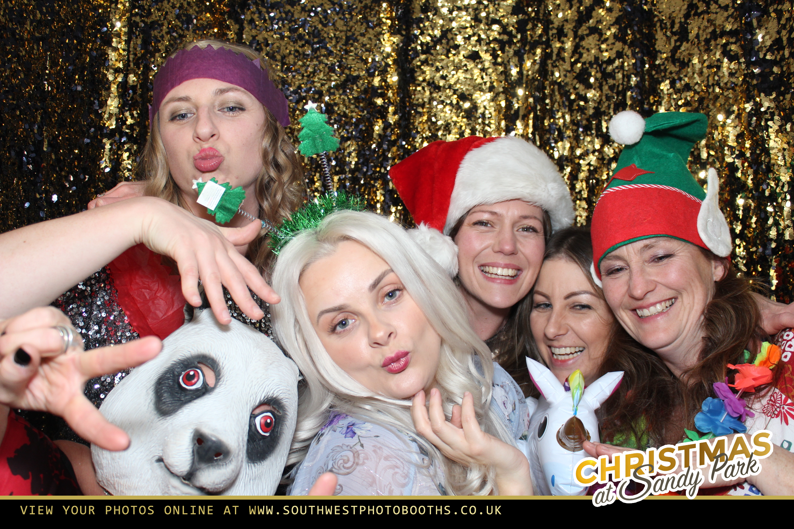 Live Band Christmas Party Night 3rd December | View more photos from the event at gallery.southwestphotobooths.co.uk/u/SWPB/Live-Band-Christmas-Party-Night-3rd-December