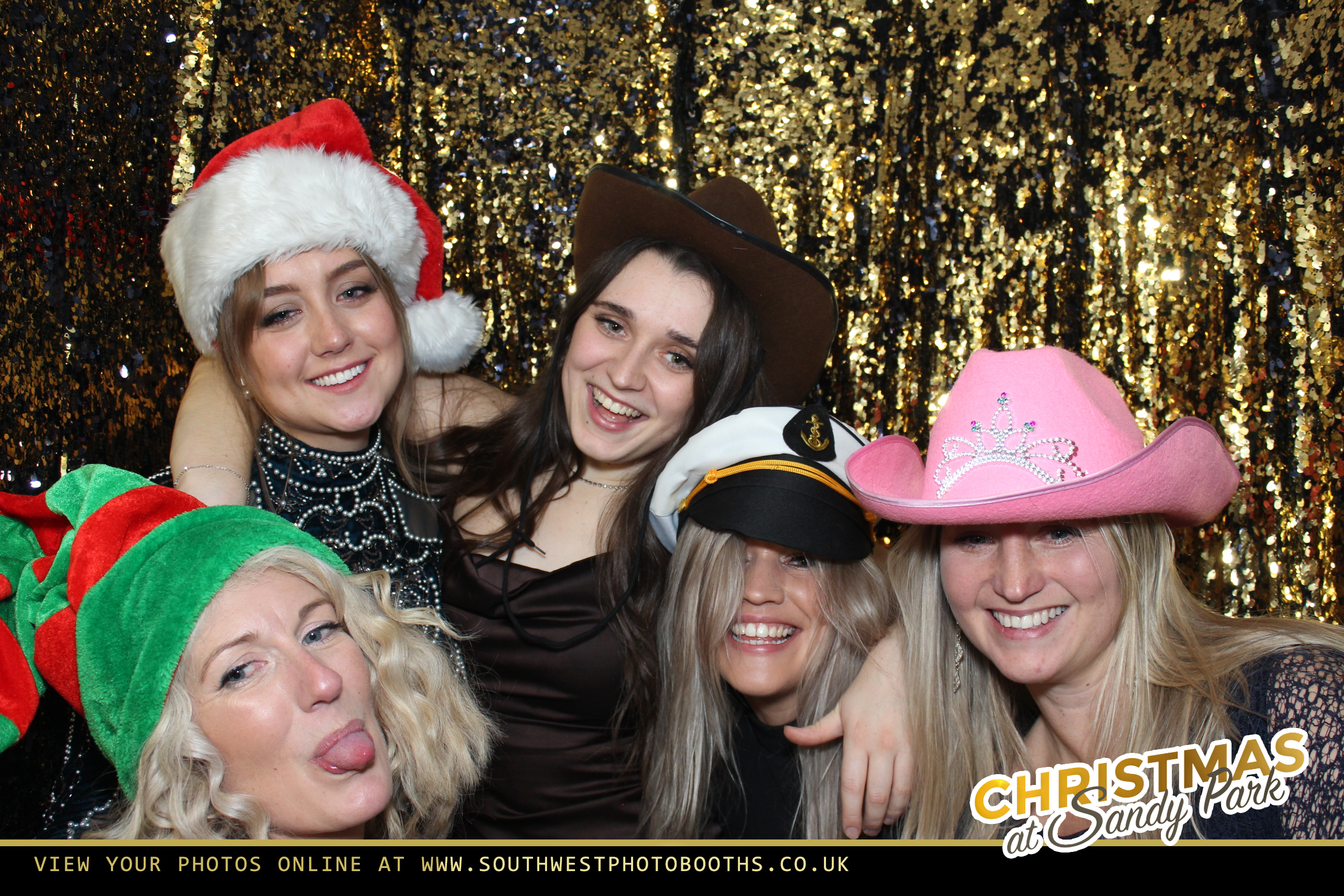 Live Band Christmas Party Night 3rd December | View more photos from the event at gallery.southwestphotobooths.co.uk/u/SWPB/Live-Band-Christmas-Party-Night-3rd-December