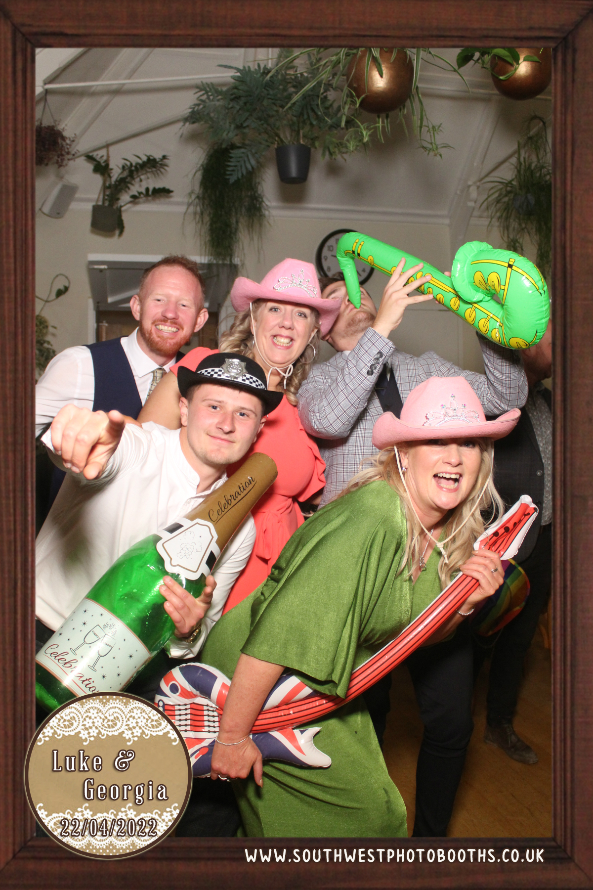 Luke & Georgia | View more photos from the event at gallery.southwestphotobooths.co.uk/u/SWPB/Luke-Georgia