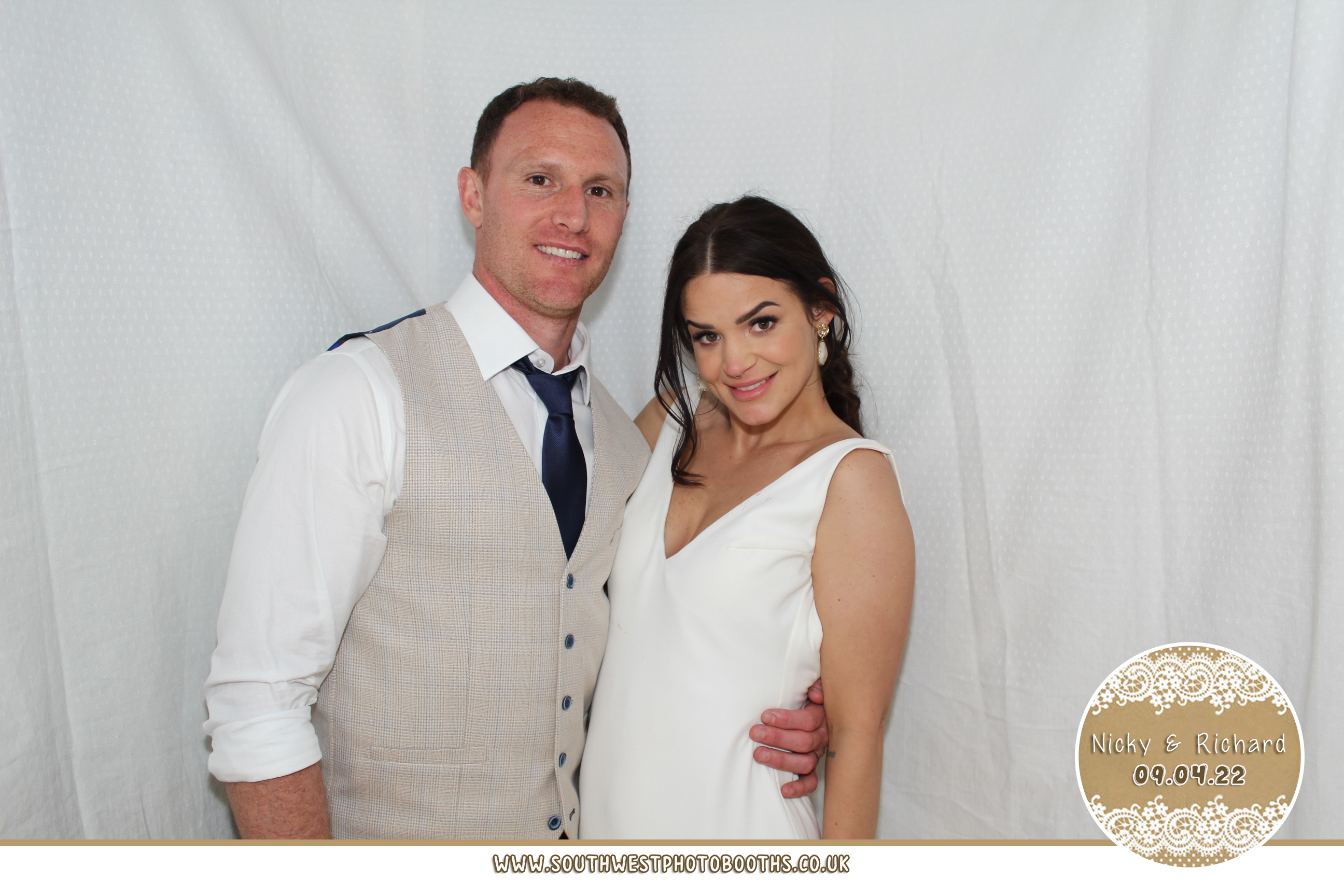 Nicky and Richard | View more photos from the event at gallery.southwestphotobooths.co.uk/u/SWPB/Nicky-and-Richard