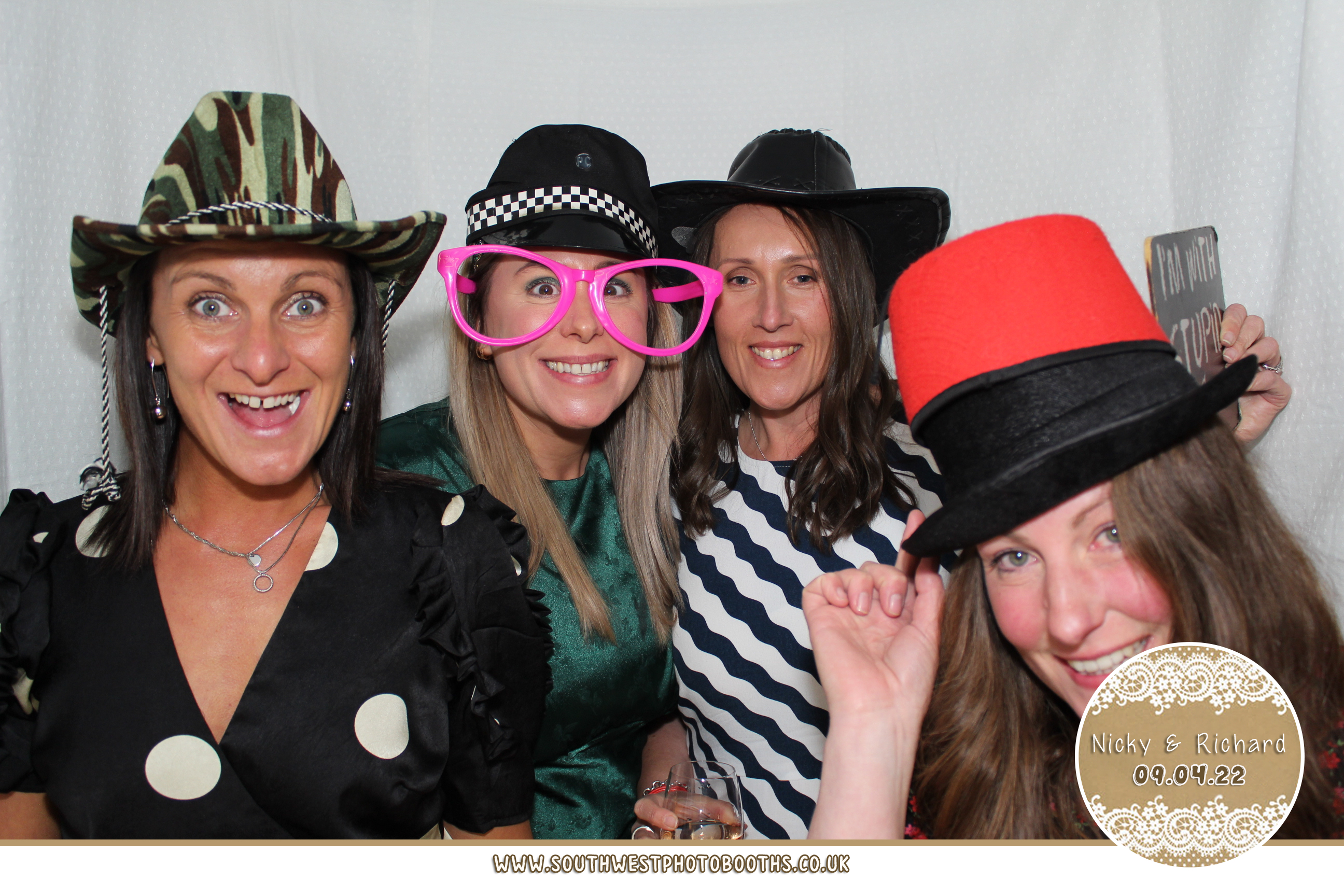 Nicky and Richard | View more photos from the event at gallery.southwestphotobooths.co.uk/u/SWPB/Nicky-and-Richard