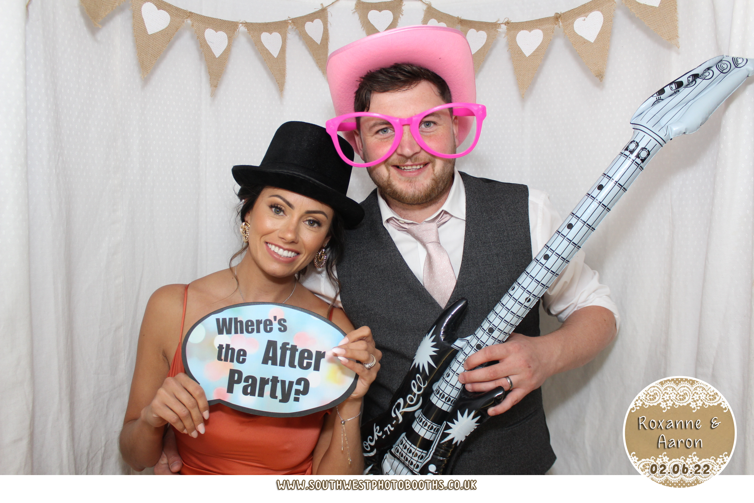 Roxanne & Aaron | View more photos from the event at gallery.southwestphotobooths.co.uk/u/SWPB/Roxanne-Aaron