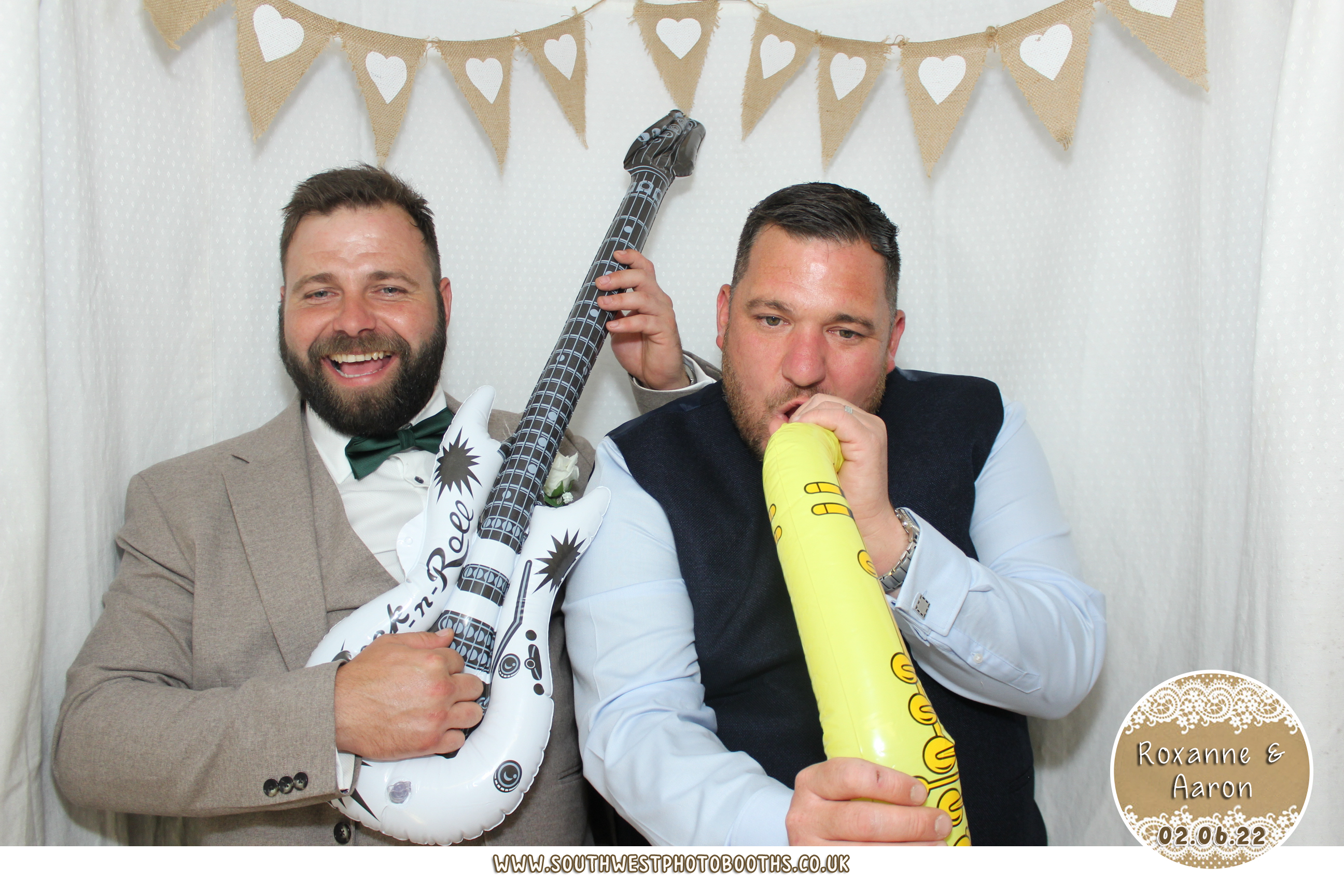 Roxanne & Aaron | View more photos from the event at gallery.southwestphotobooths.co.uk/u/SWPB/Roxanne-Aaron