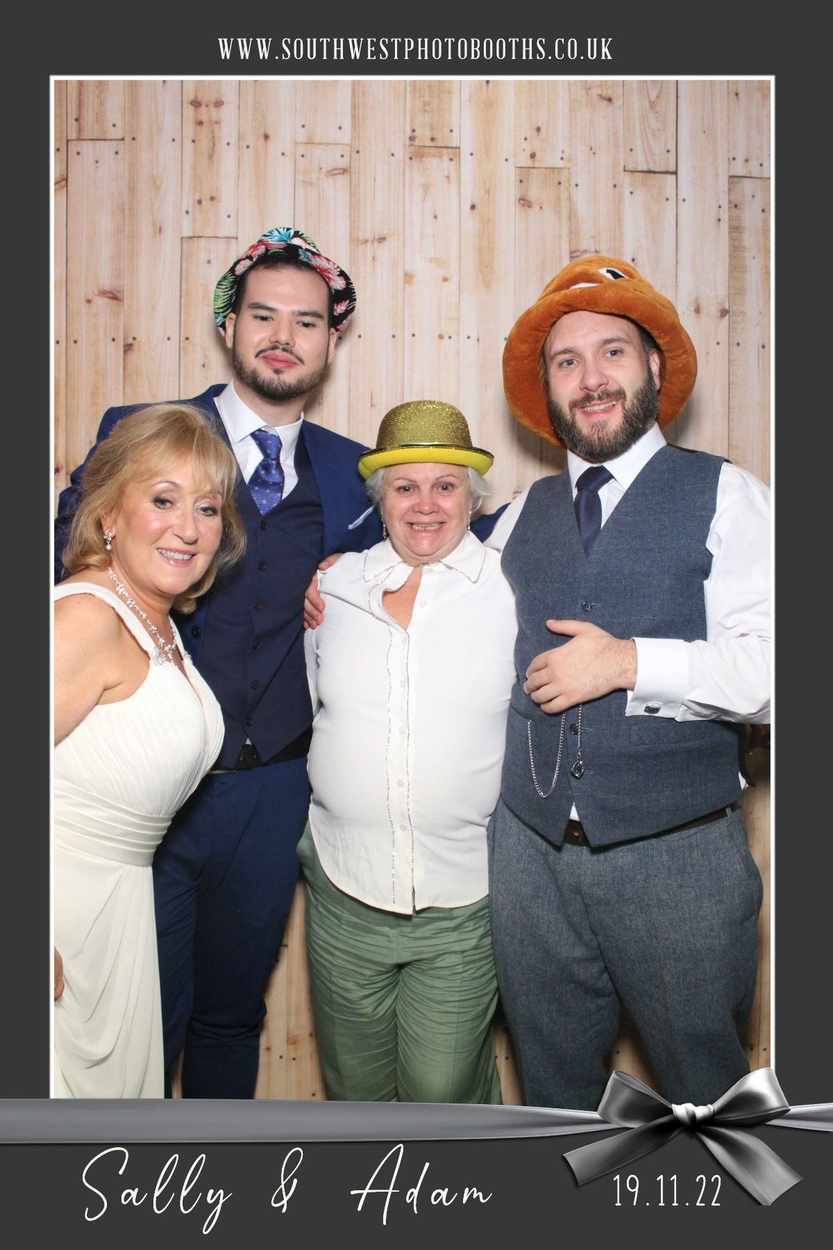 Sally & Adam | View more photos from the event at gallery.southwestphotobooths.co.uk/u/SWPB/Sally-Adam