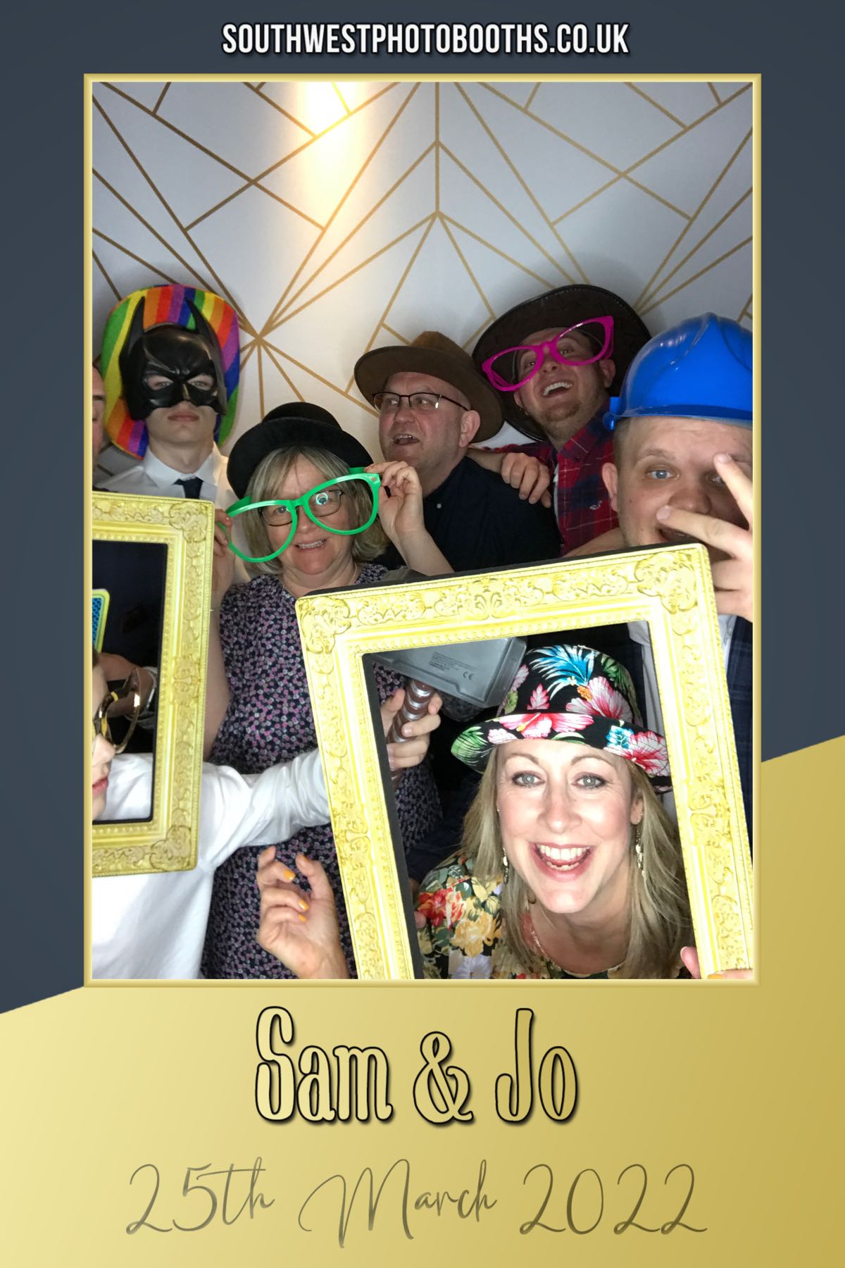 Sam & Jo | View more photos from the event at gallery.southwestphotobooths.co.uk/u/SWPB/Sam-Jo