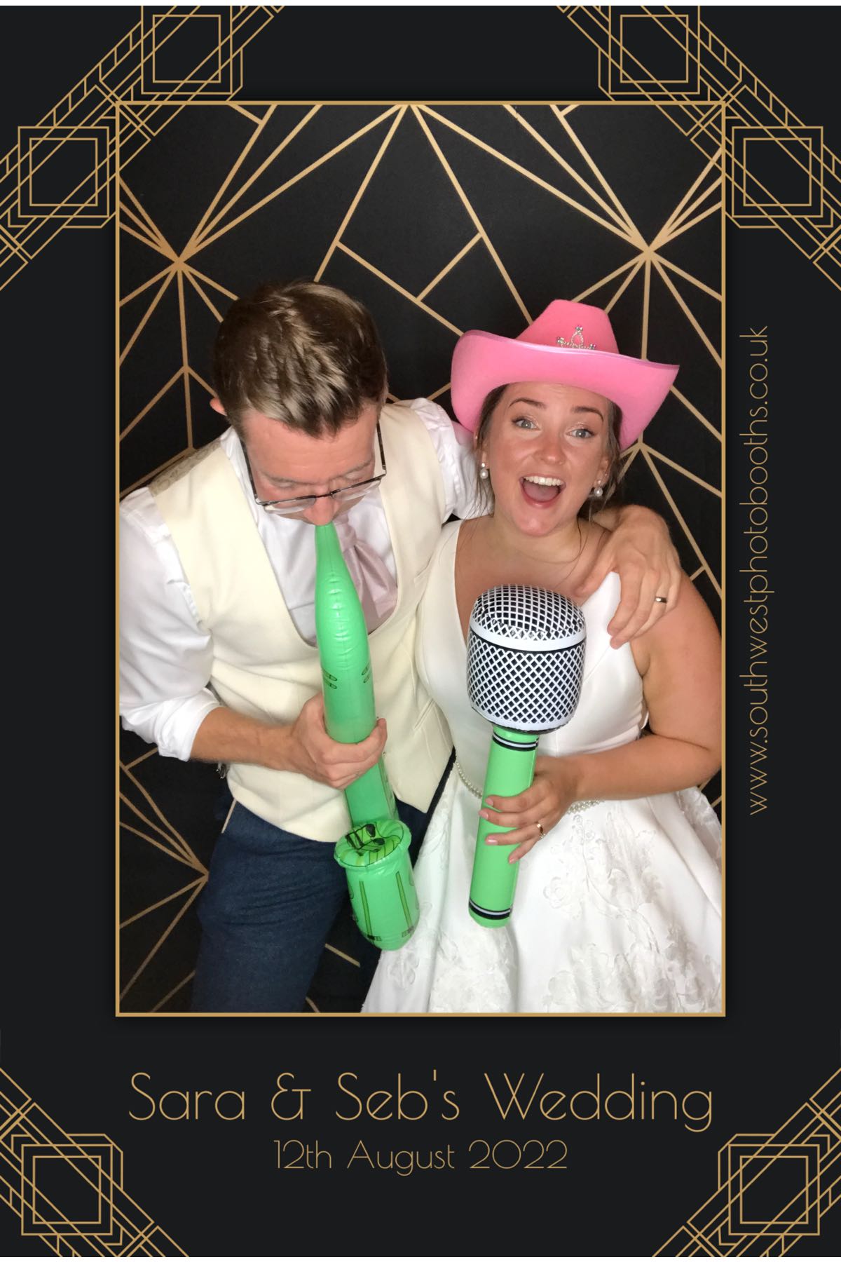Sara and Seb | View more photos from the event at gallery.southwestphotobooths.co.uk/u/SWPB/Sara-and-Seb