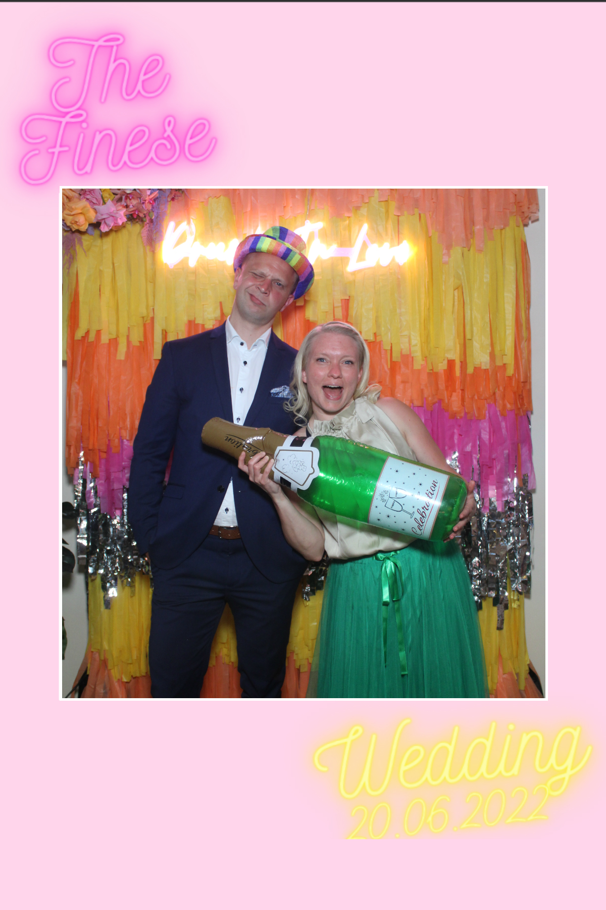 Tony and Peppi | View more photos from the event at gallery.southwestphotobooths.co.uk/u/SWPB/Tony-and-Peppi