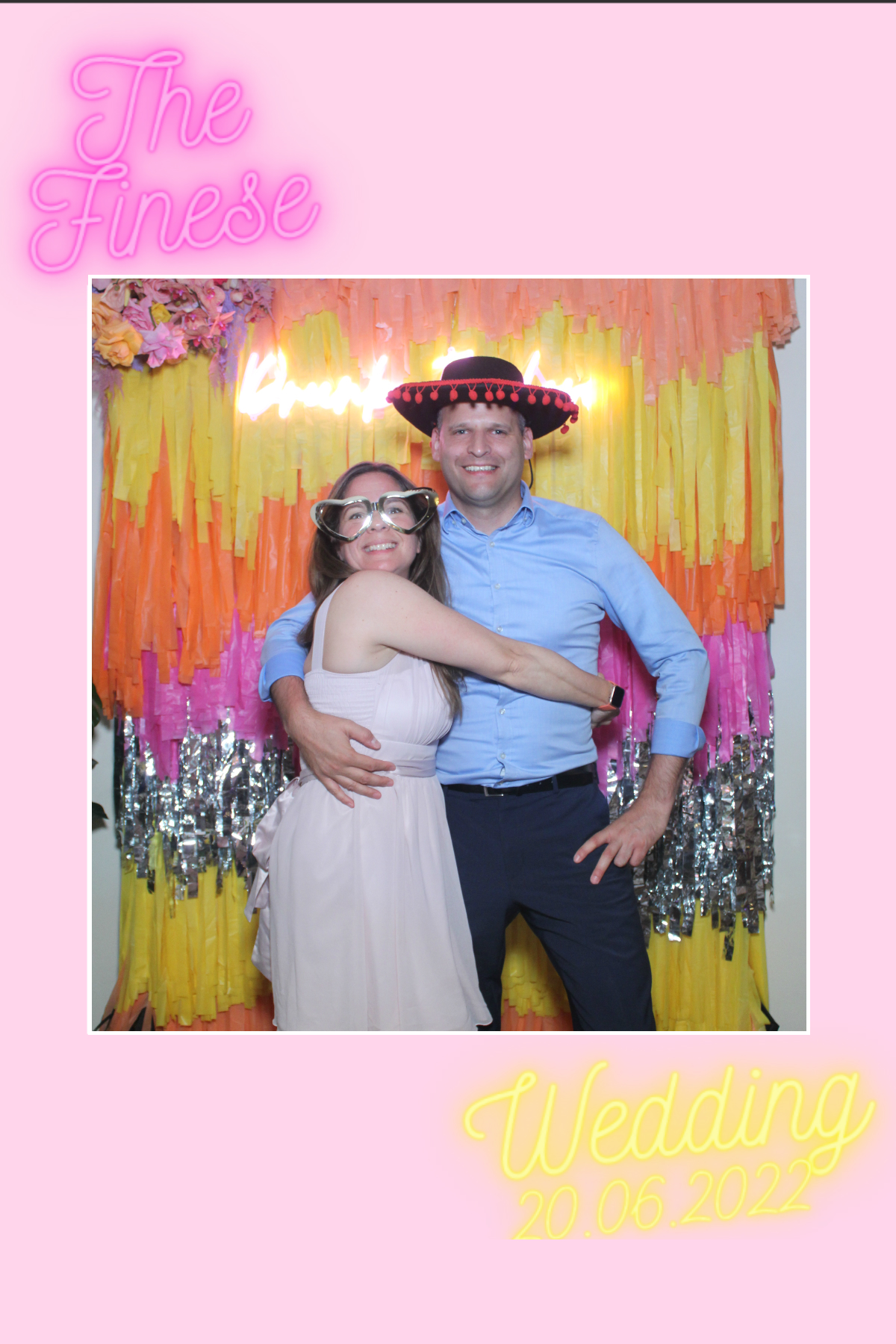 Tony and Peppi | View more photos from the event at gallery.southwestphotobooths.co.uk/u/SWPB/Tony-and-Peppi