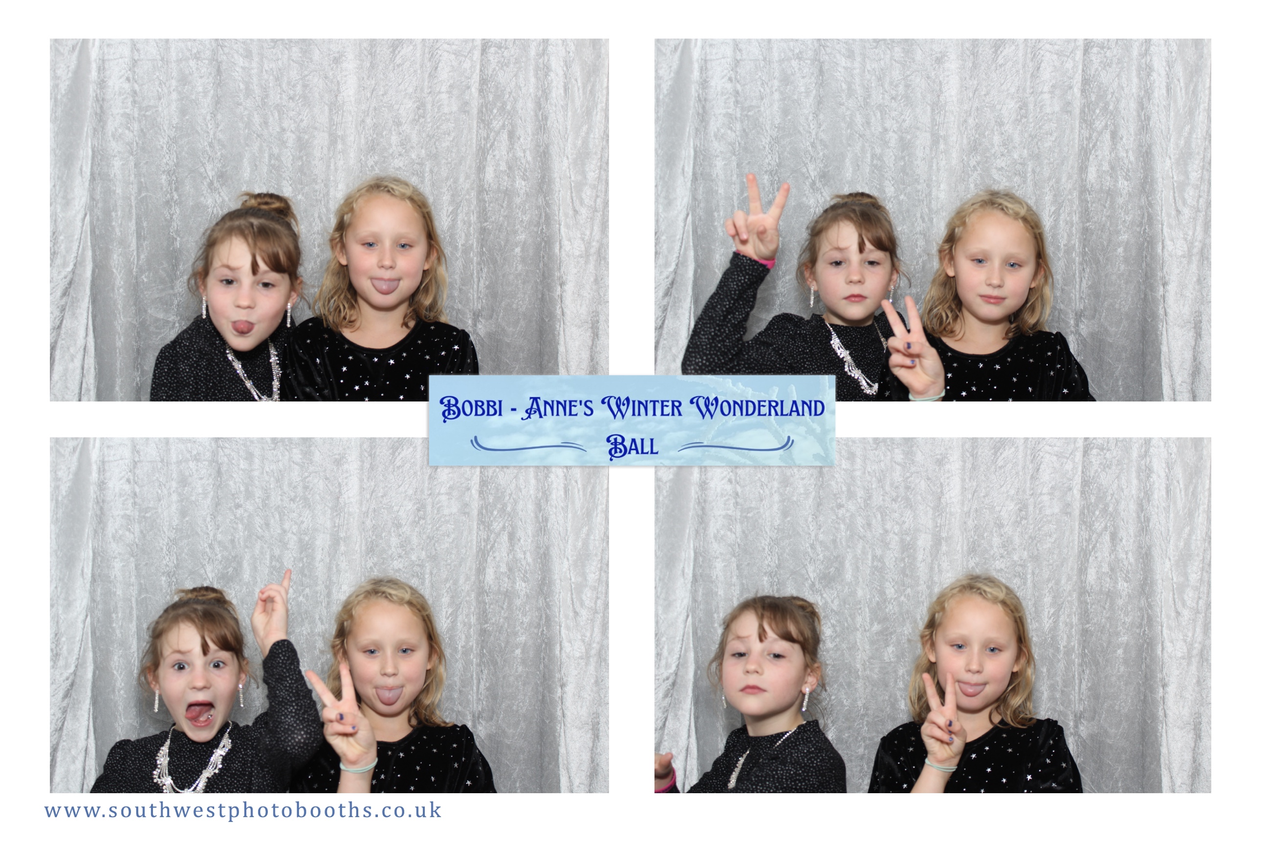 Winter Wonderland | View more photos from the event at gallery.southwestphotobooths.co.uk/u/SWPB/Winter-Wonderland