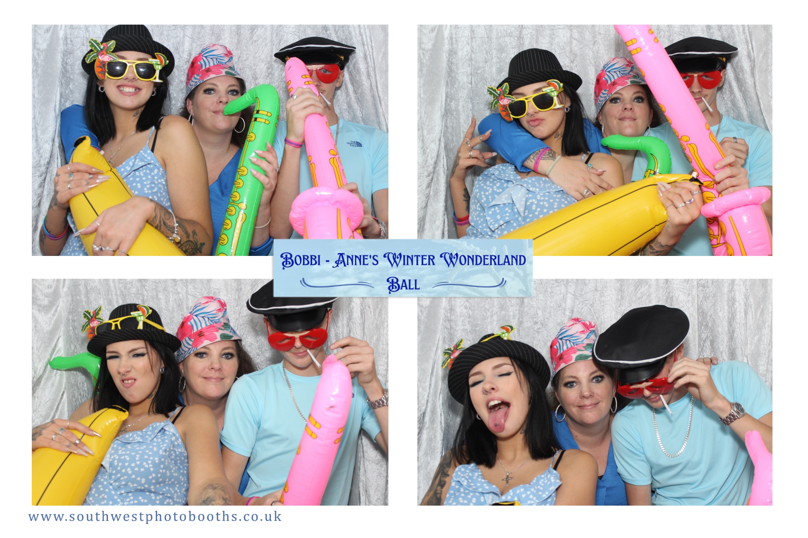 Winter Wonderland | View more photos from the event at gallery.southwestphotobooths.co.uk/u/SWPB/Winter-Wonderland