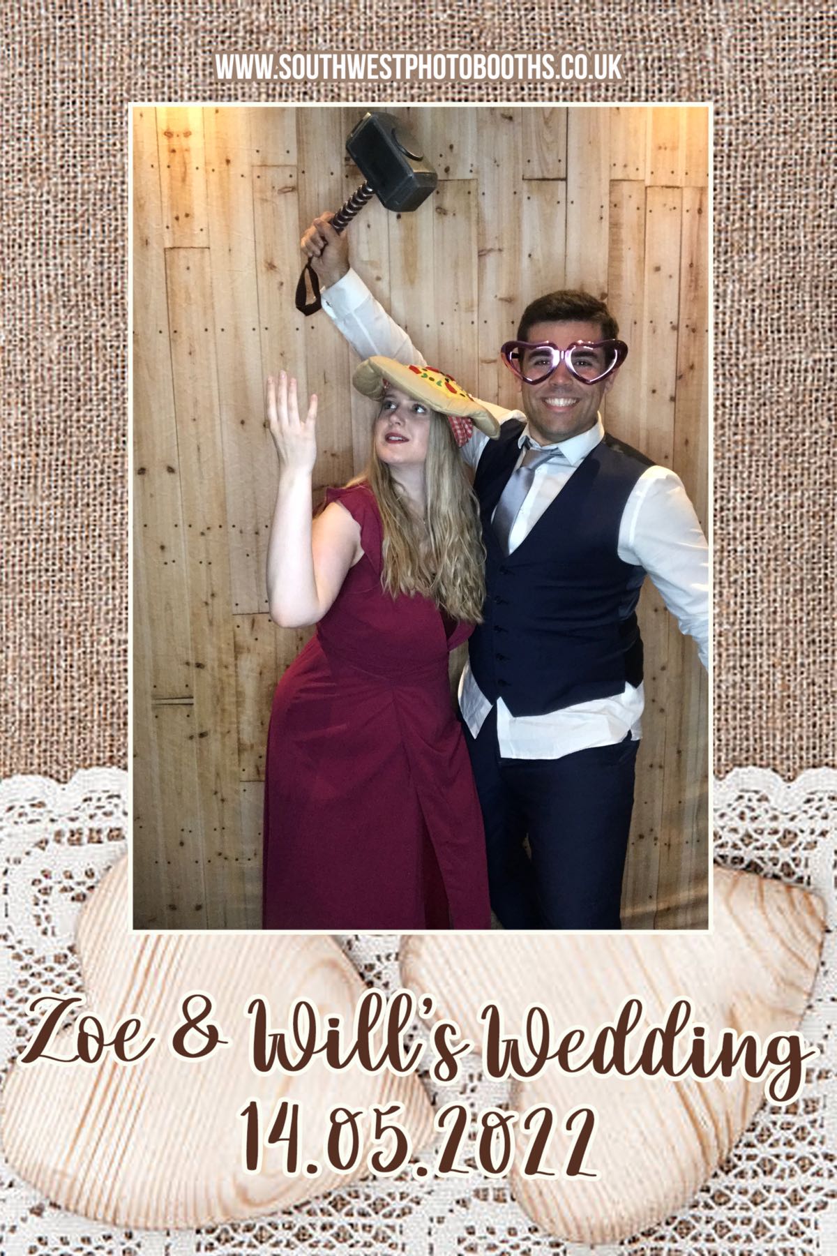 Zoe and Will | View more photos from the event at gallery.southwestphotobooths.co.uk/u/SWPB/Zoe-and-Will