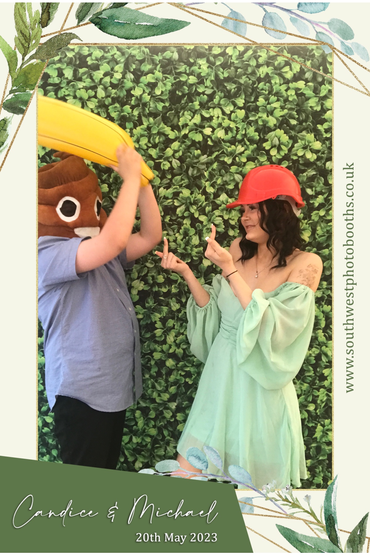 Candice & Michael  | View more photos from the event at gallery.southwestphotobooths.co.uk/u/SWPB/Candice-Michael