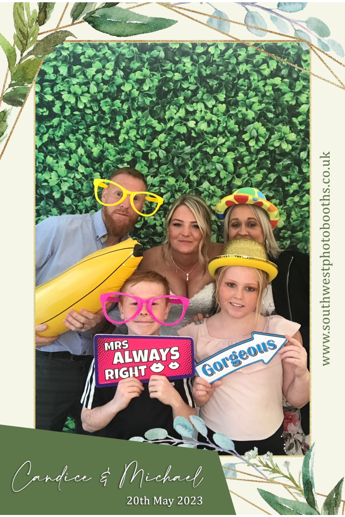 Candice & Michael  | View more photos from the event at gallery.southwestphotobooths.co.uk/u/SWPB/Candice-Michael