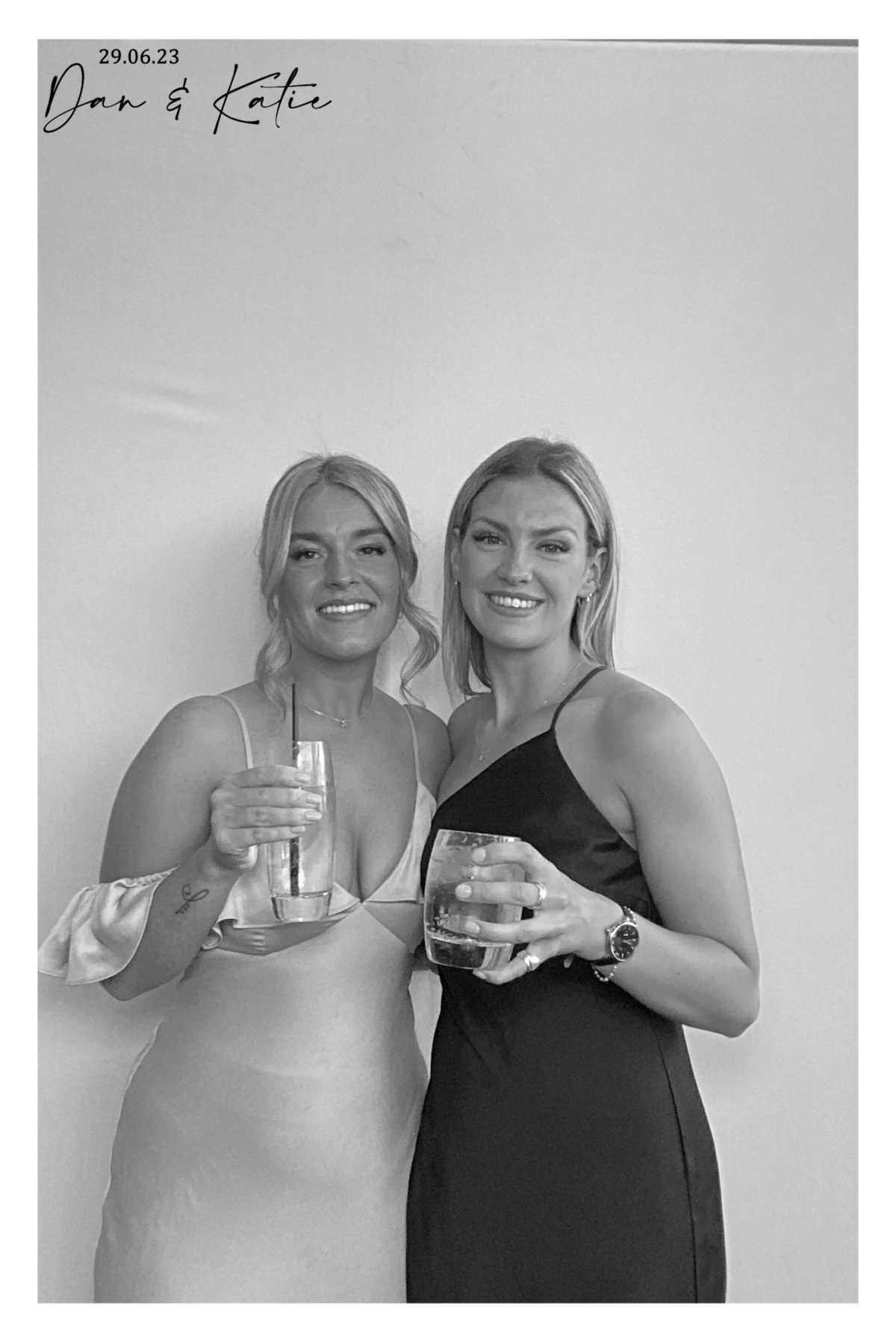 Dan & Katie | View more photos from the event at gallery.southwestphotobooths.co.uk/u/SWPB/Dan-Katie