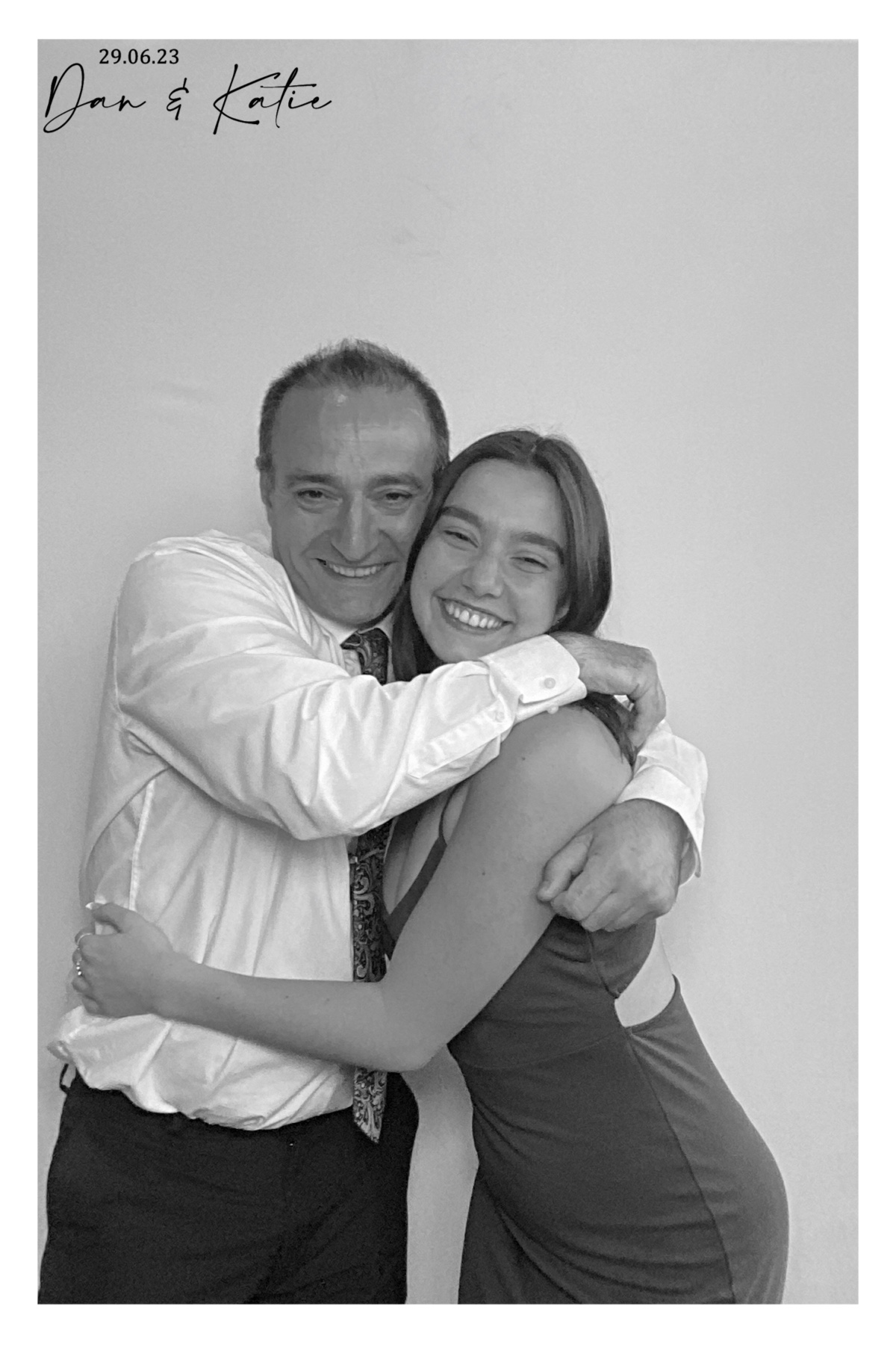 Dan & Katie | View more photos from the event at gallery.southwestphotobooths.co.uk/u/SWPB/Dan-Katie